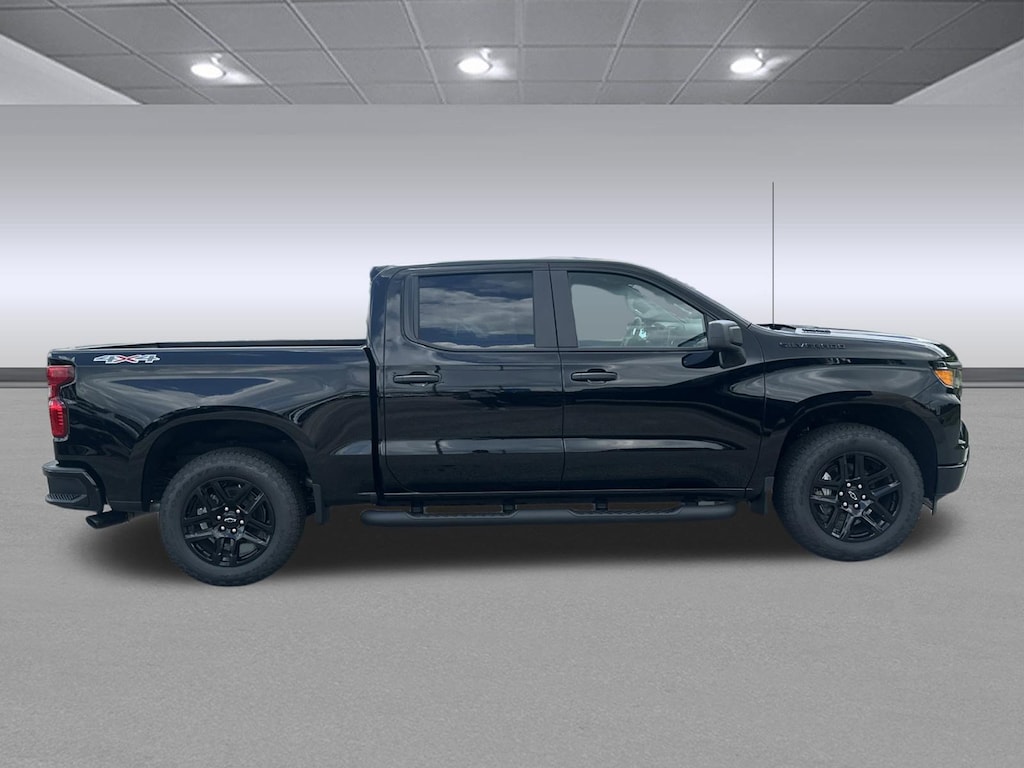 New 2026 Chevrolet Silverado 1500 Custom Truck