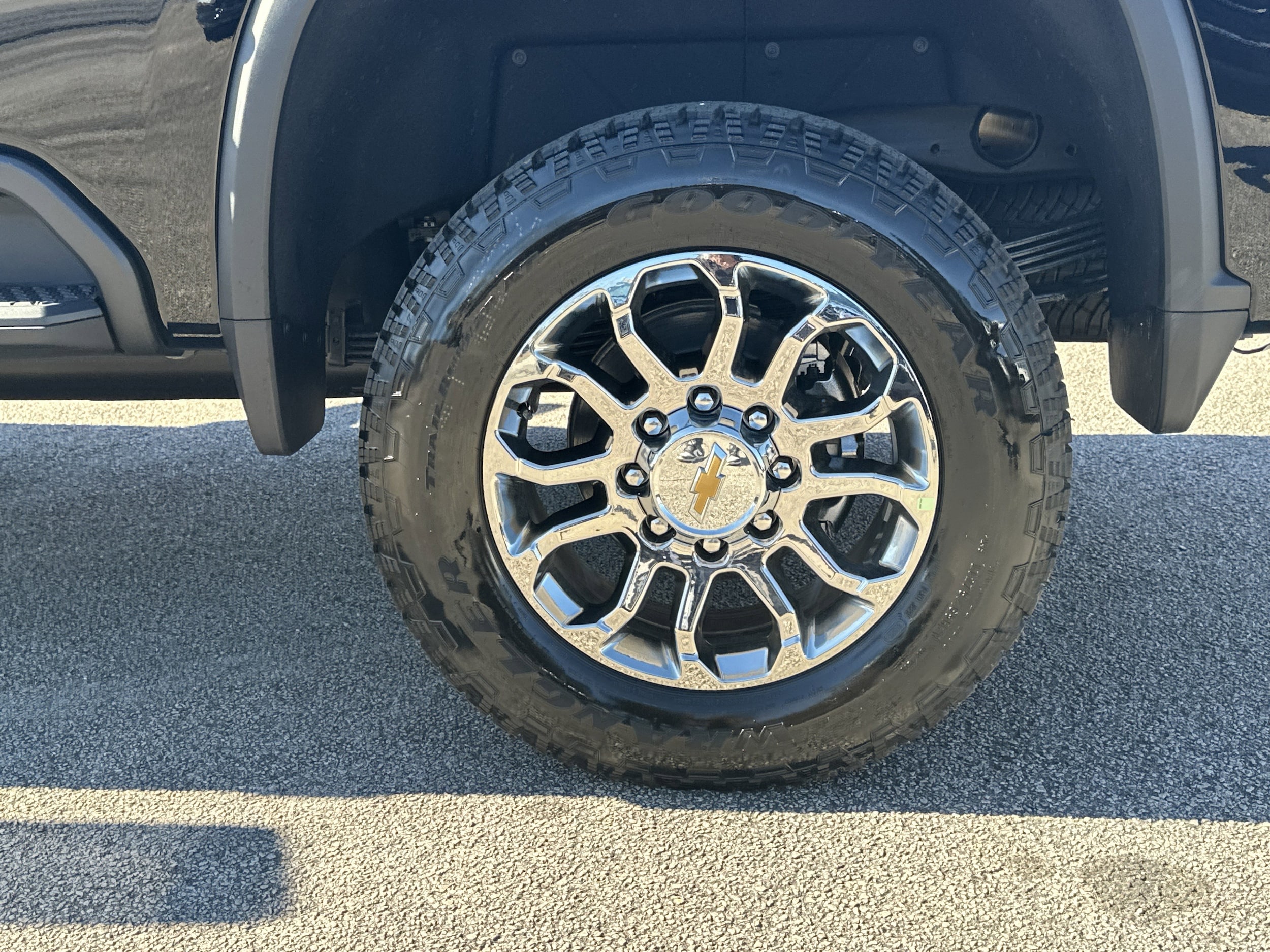 2026 Chevrolet Silverado 2500 HD LTZ - Photo 19