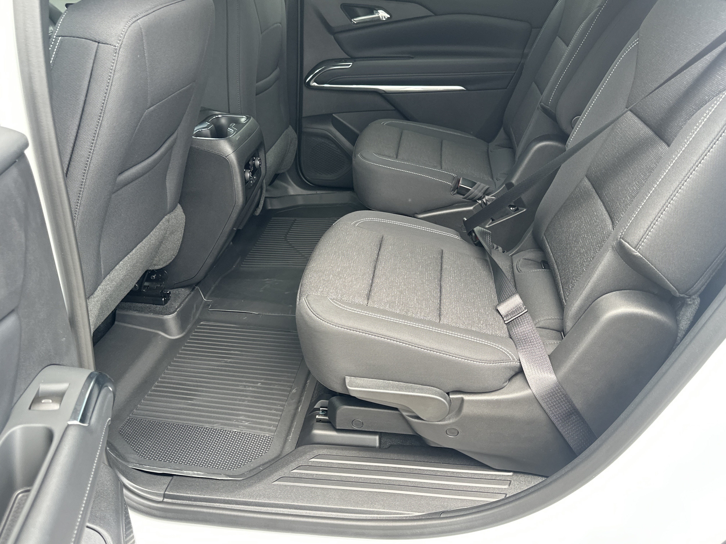 2026 Chevrolet Traverse LT - Photo 20