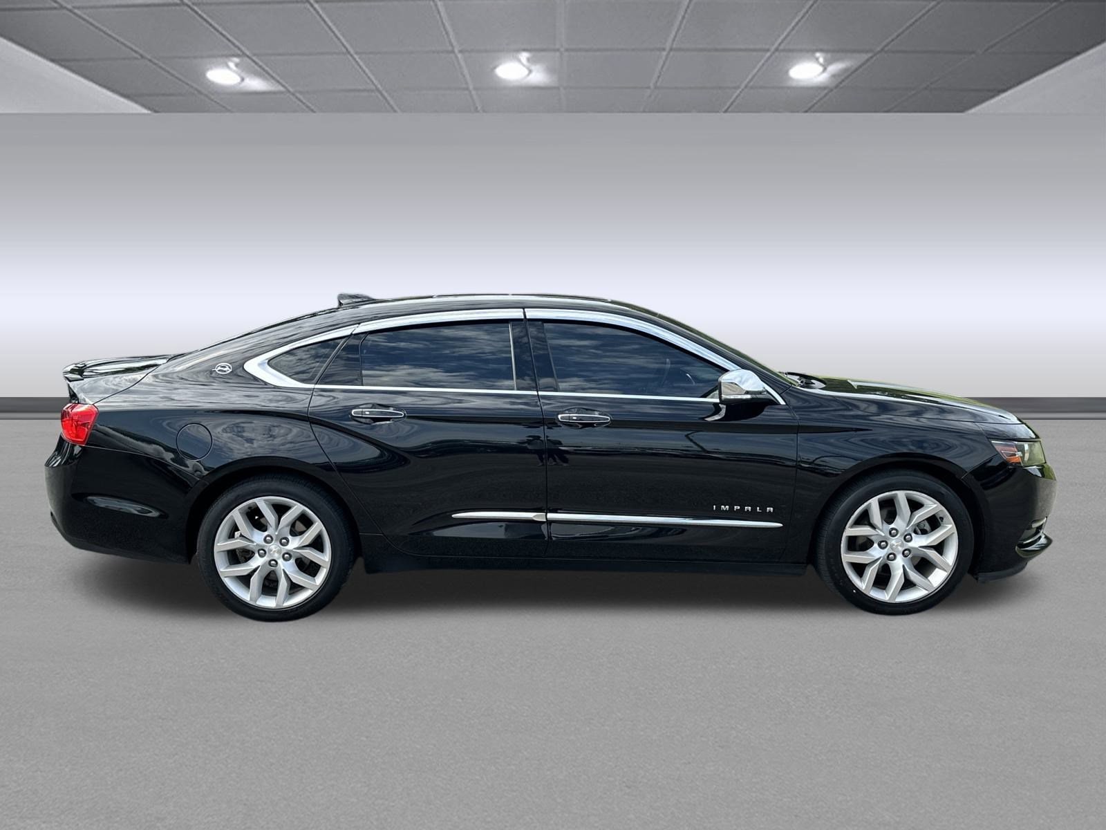 Used 2020 Chevrolet Impala Premier with VIN 1G1105S30LU103126 for sale in Griffin, GA