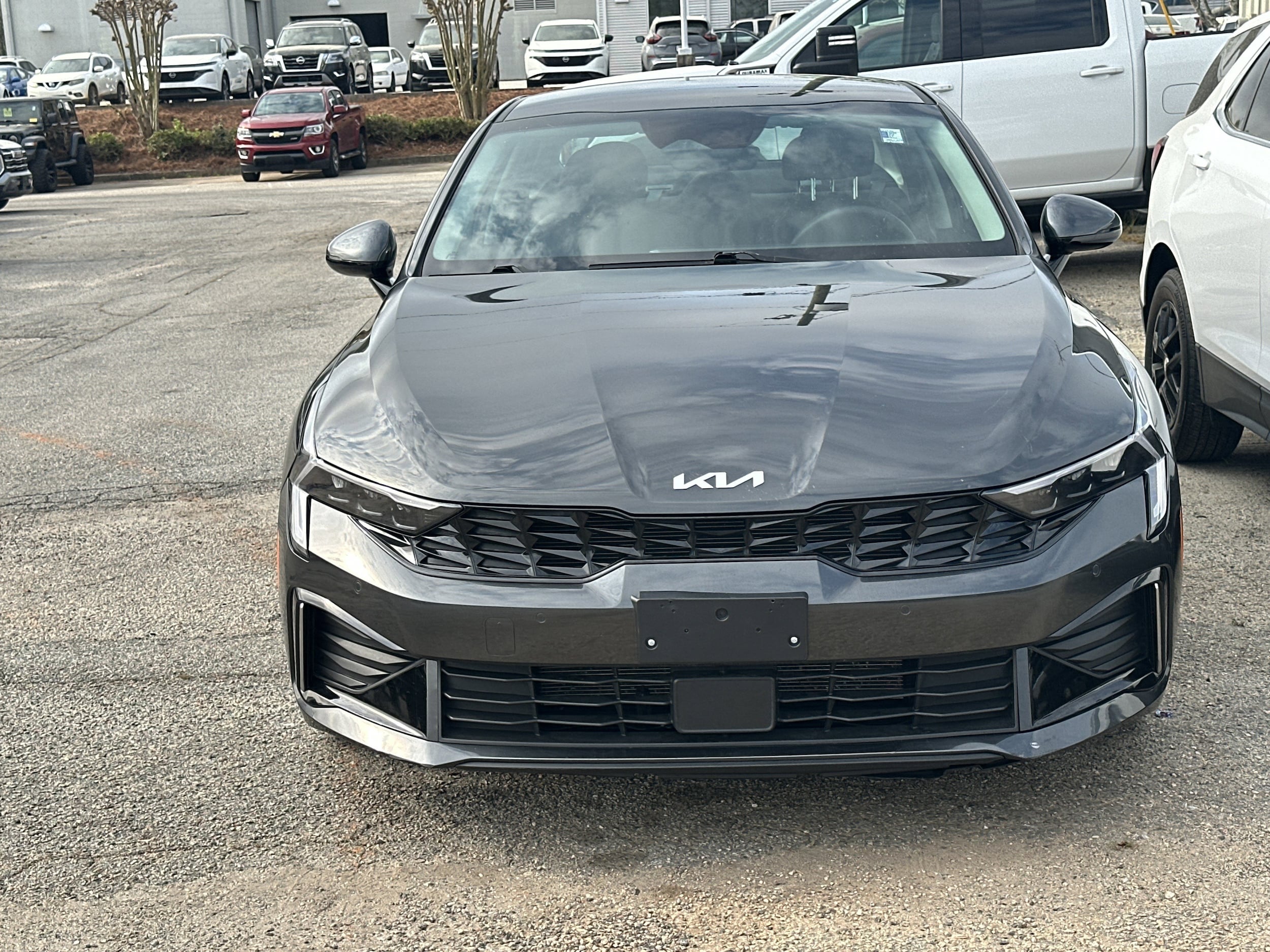 View vehicle photo 2