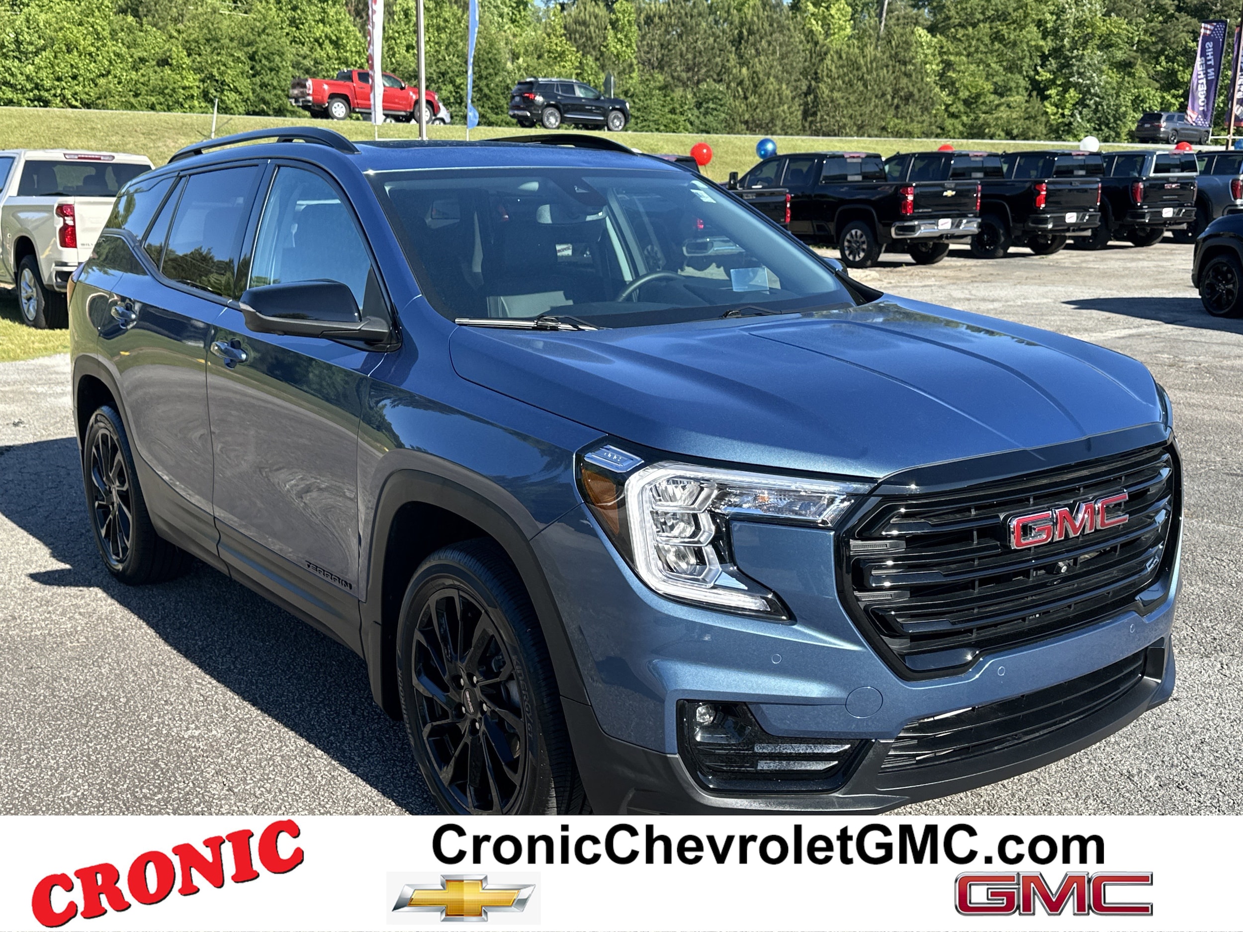 2024 GMC Terrain SLT AWD's photo