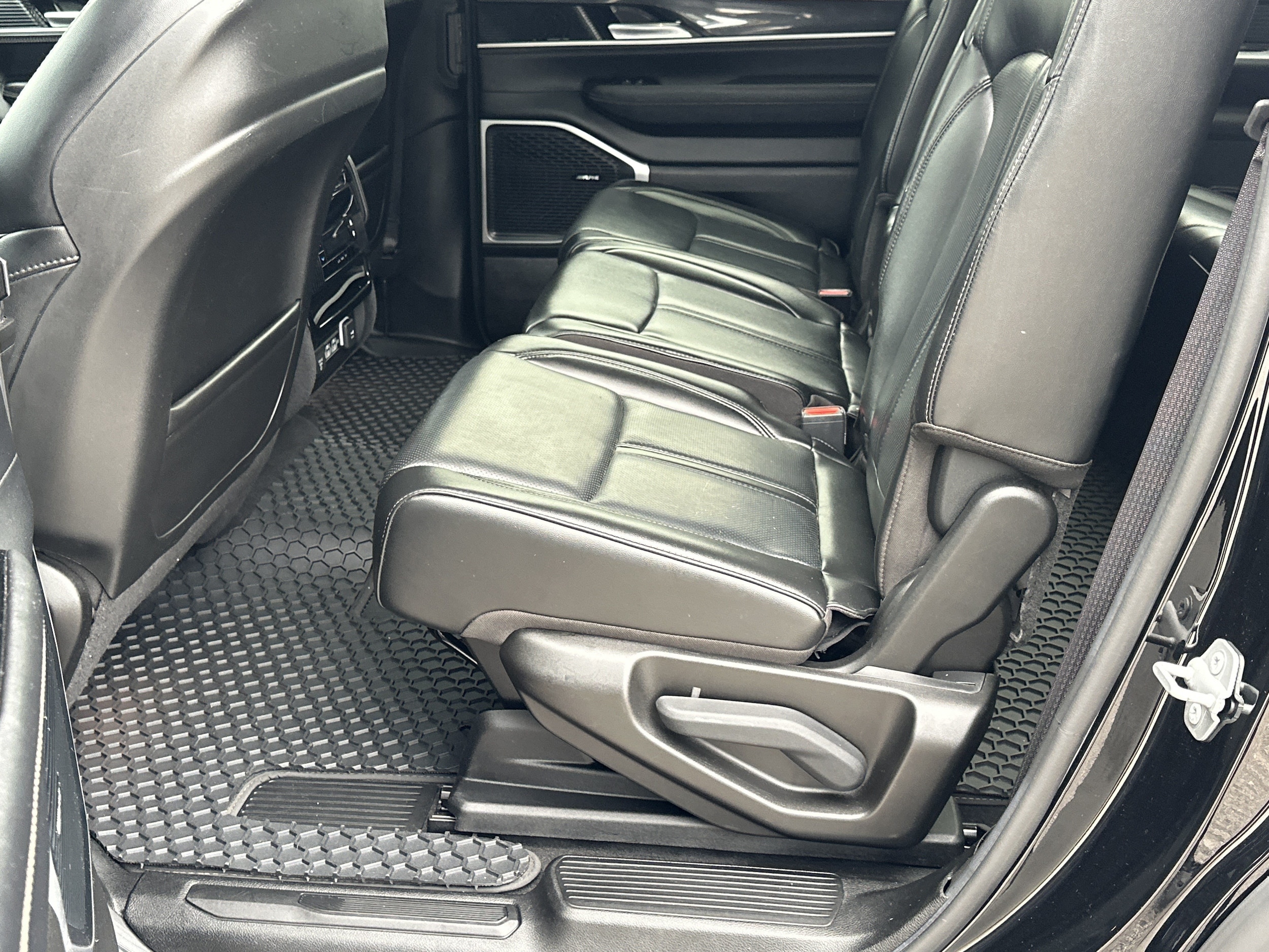 2022 Jeep Wagoneer Series I - Photo 20