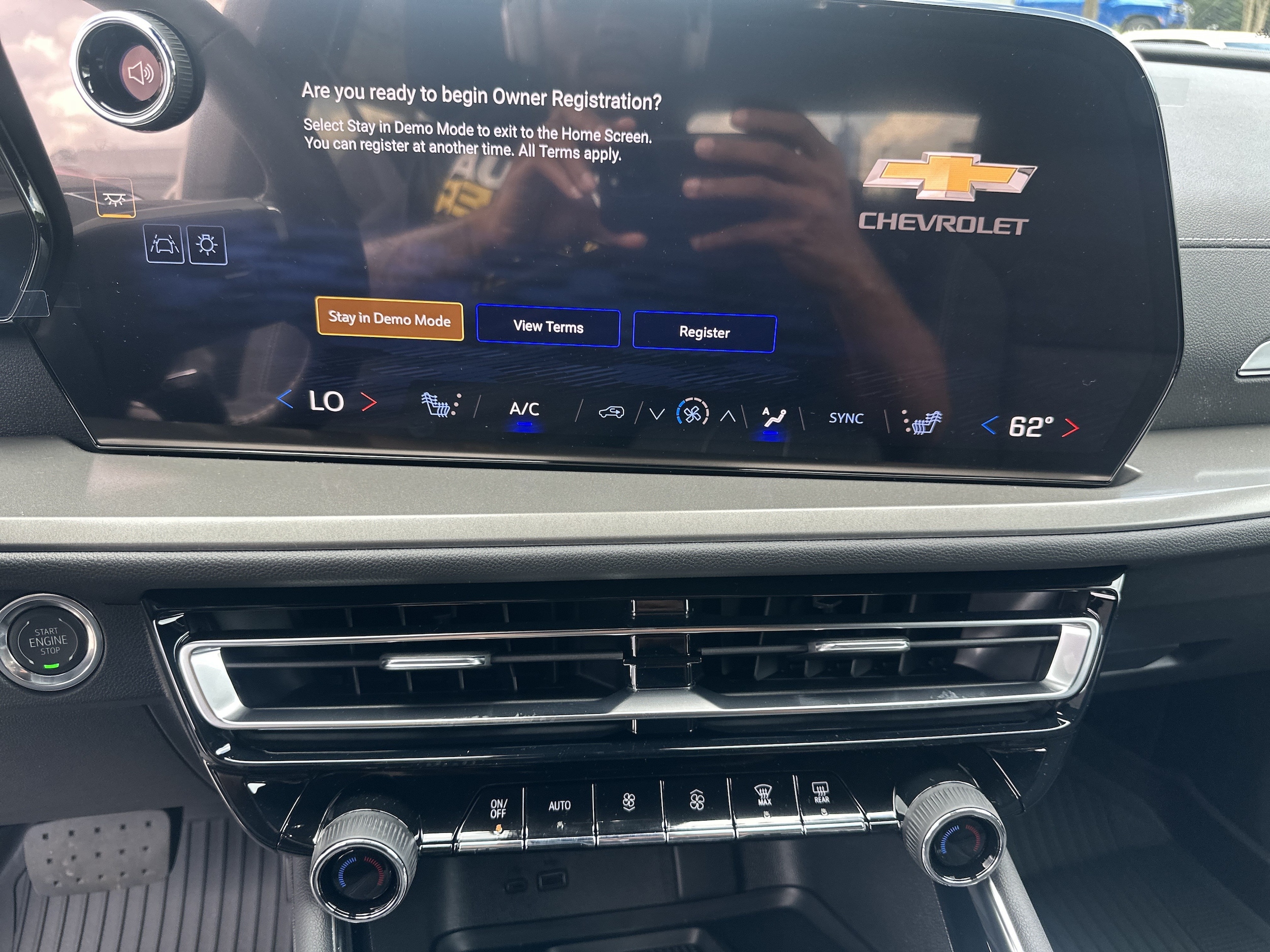 2026 Chevrolet Traverse LT - Photo 29