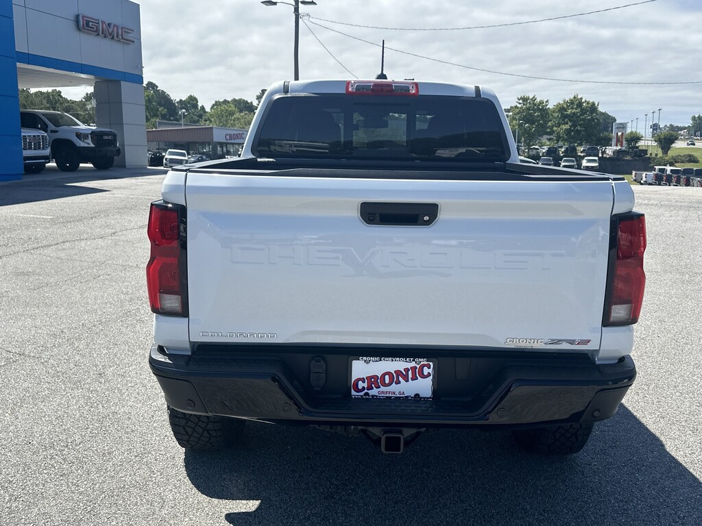 New 2026 Chevrolet Colorado ZR2 Truck