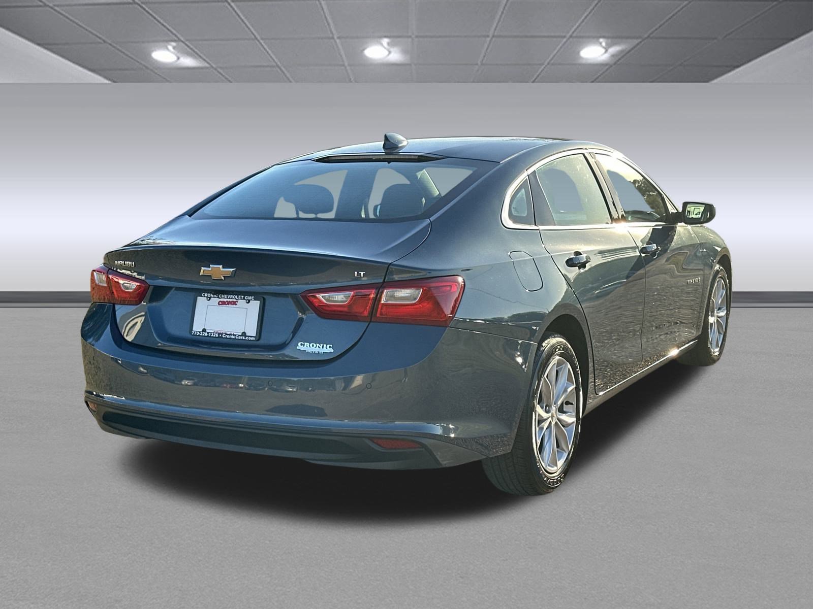 2024 Chevrolet Malibu 1LT photo 3