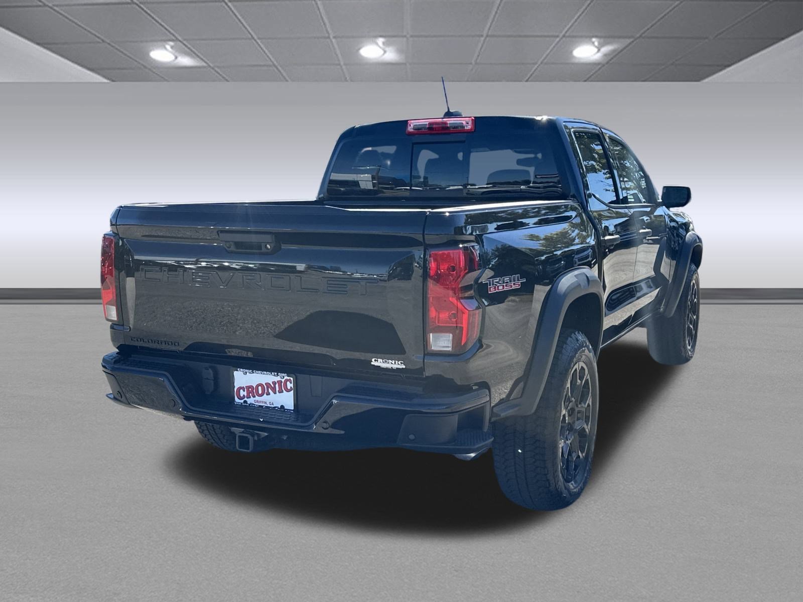 2026 Chevrolet Colorado Trail Boss photo 2