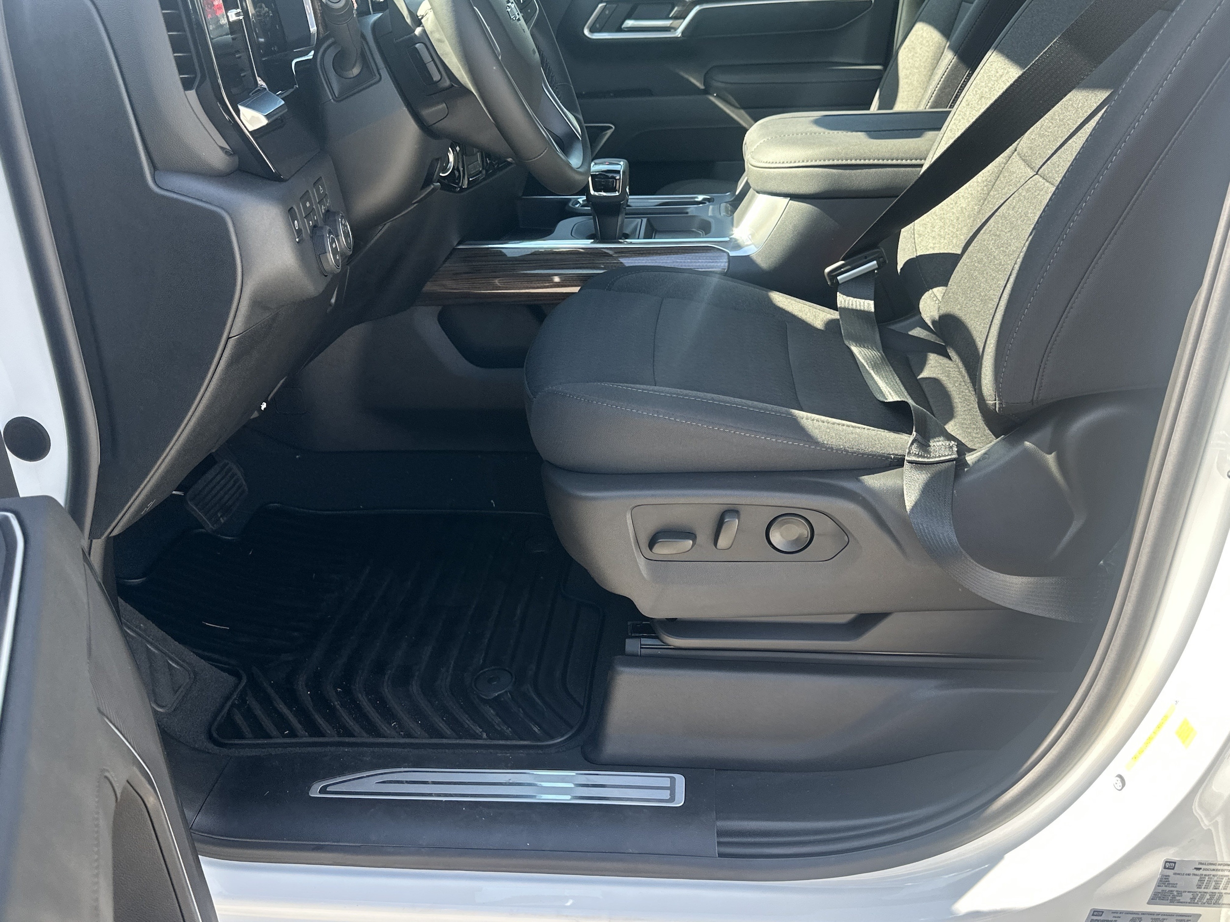 2026 Chevrolet Silverado 1500 RST - Photo 9