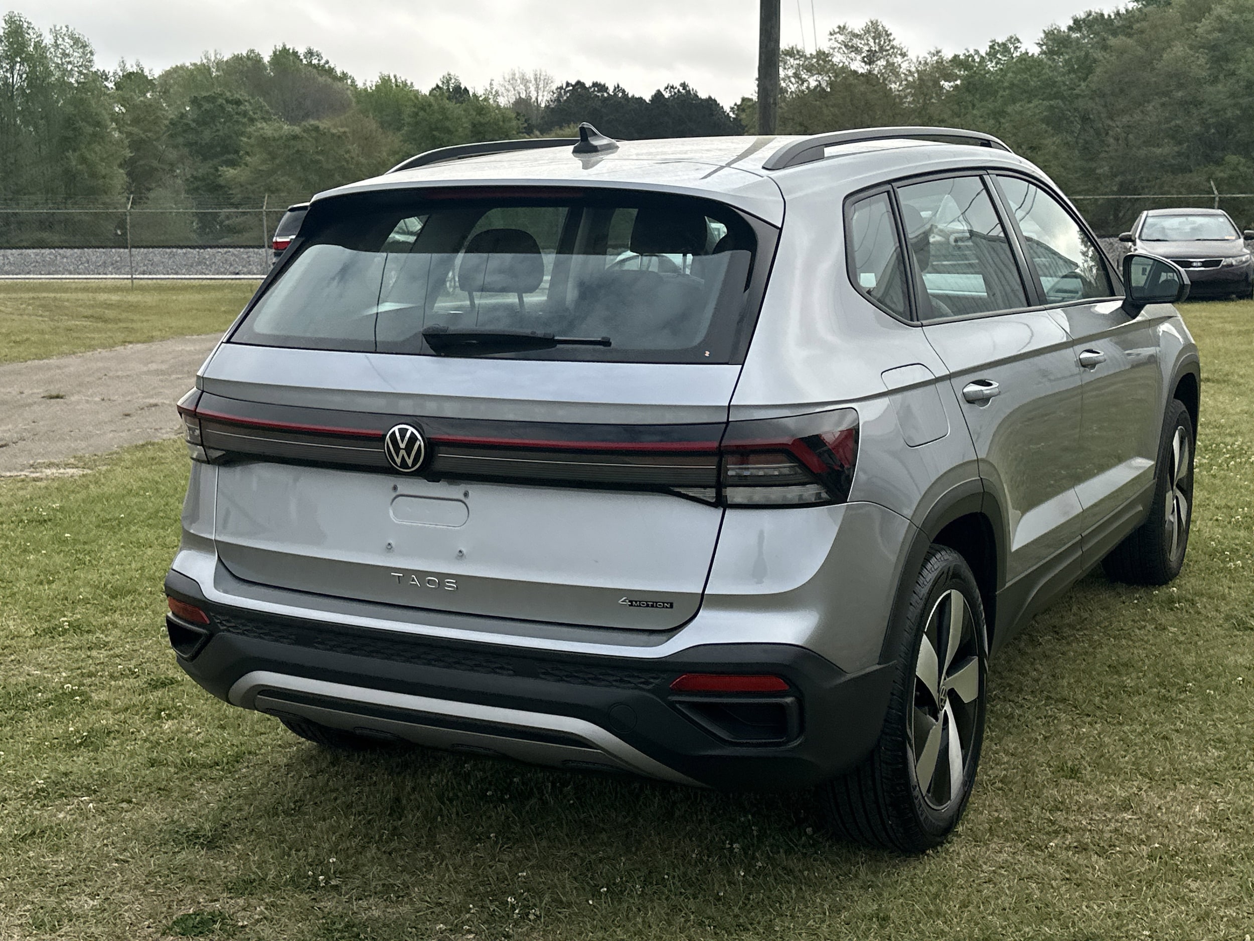 View vehicle photo 2