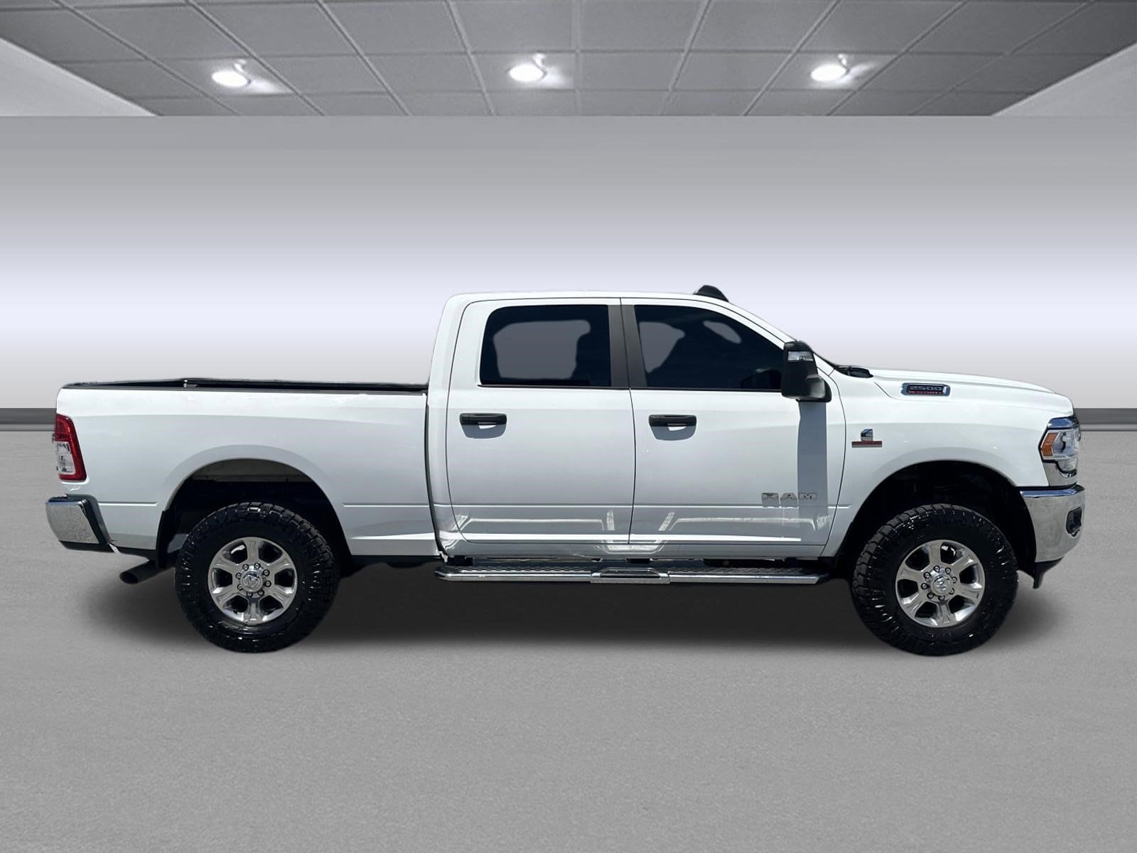 3C6UR5DL7PG515308