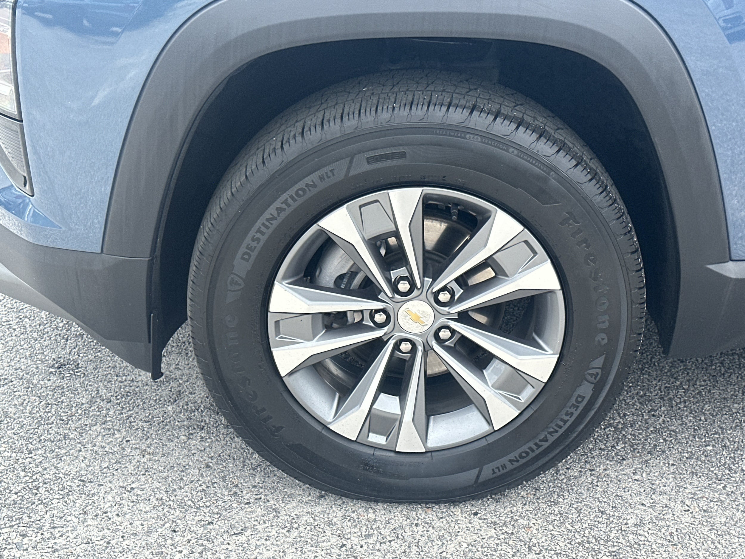 2025 Chevrolet Equinox LT - Photo 11