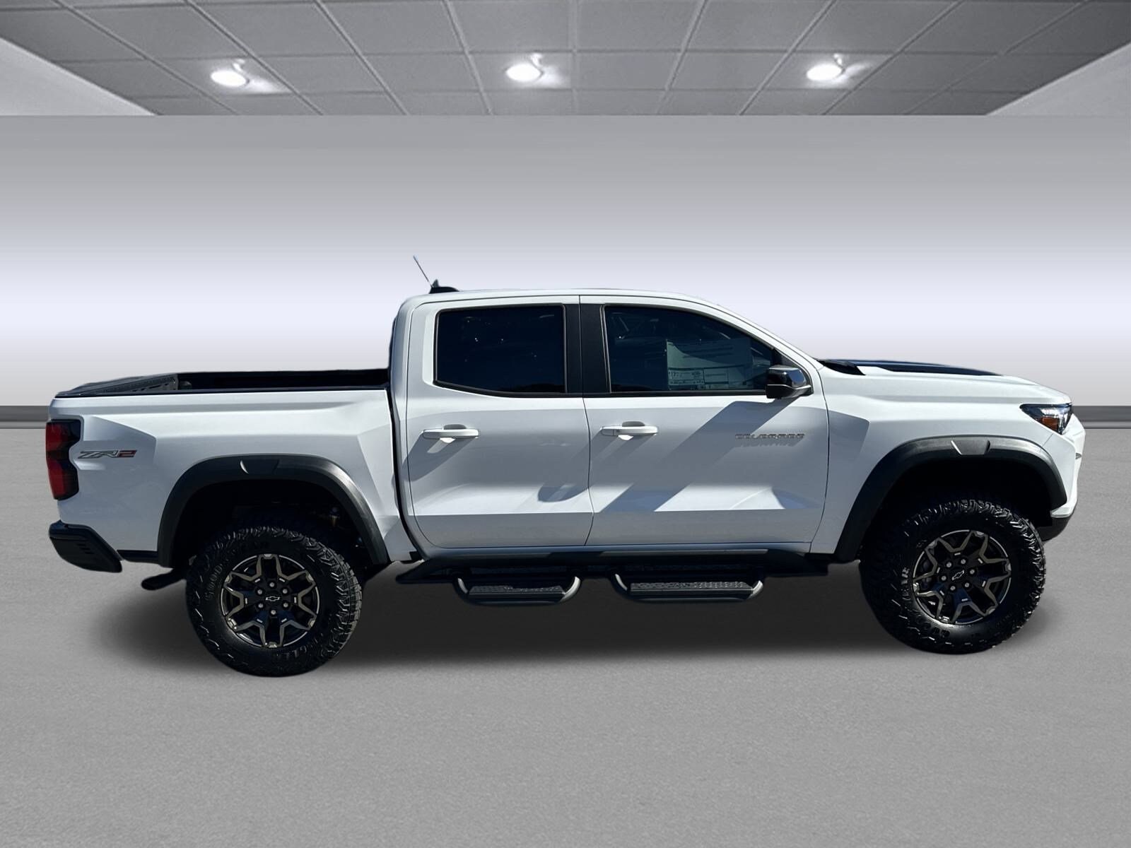 2026 Chevrolet Colorado ZR2 photo 2