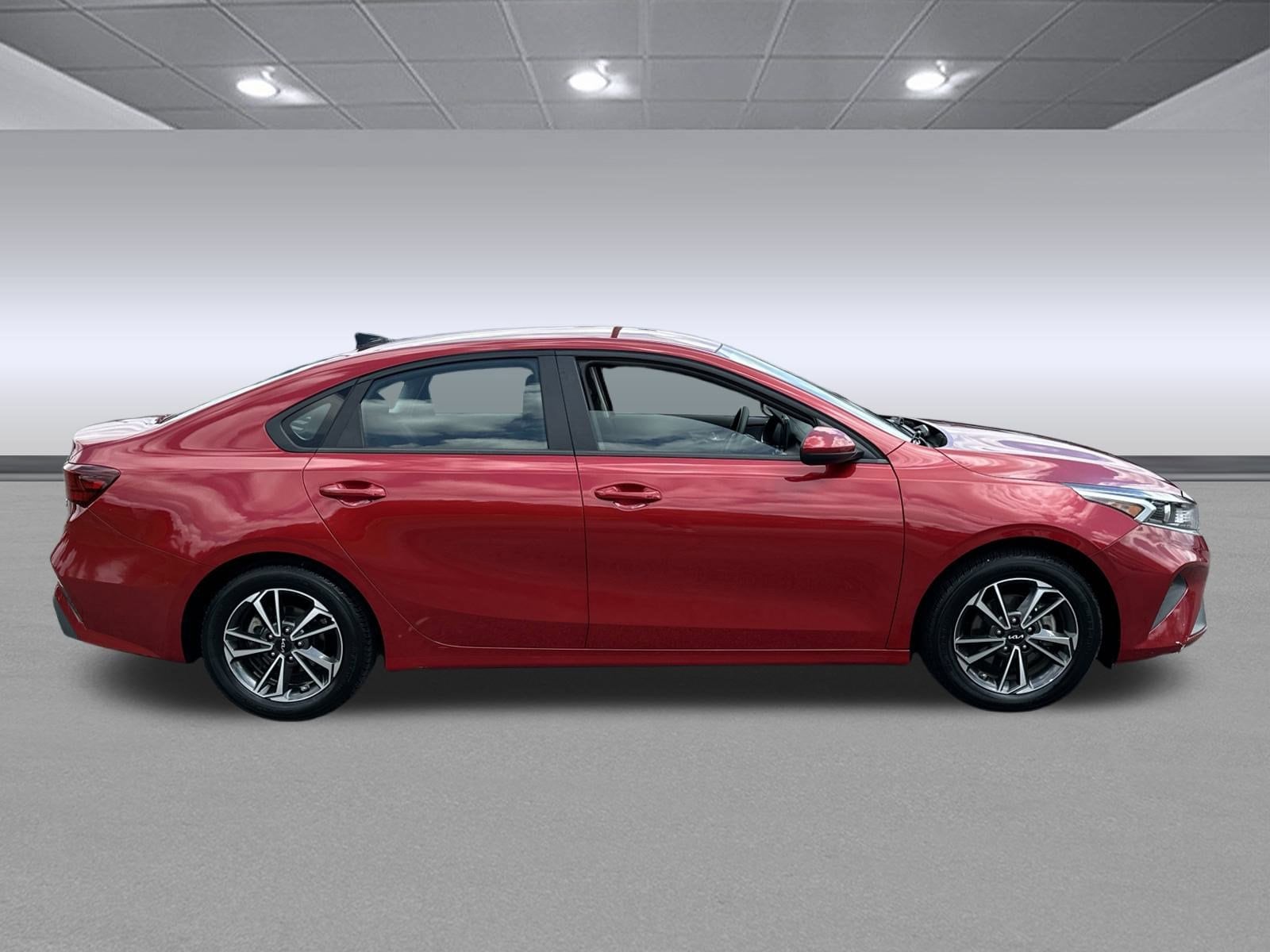 Used 2023 Kia Forte LXS with VIN 3KPF24AD6PE581485 for sale in Griffin, GA