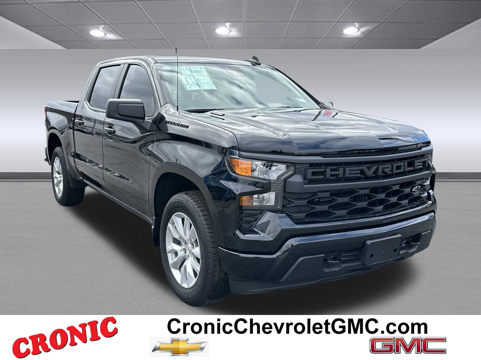 2026 Chevrolet Silverado 1500 Custom's photo