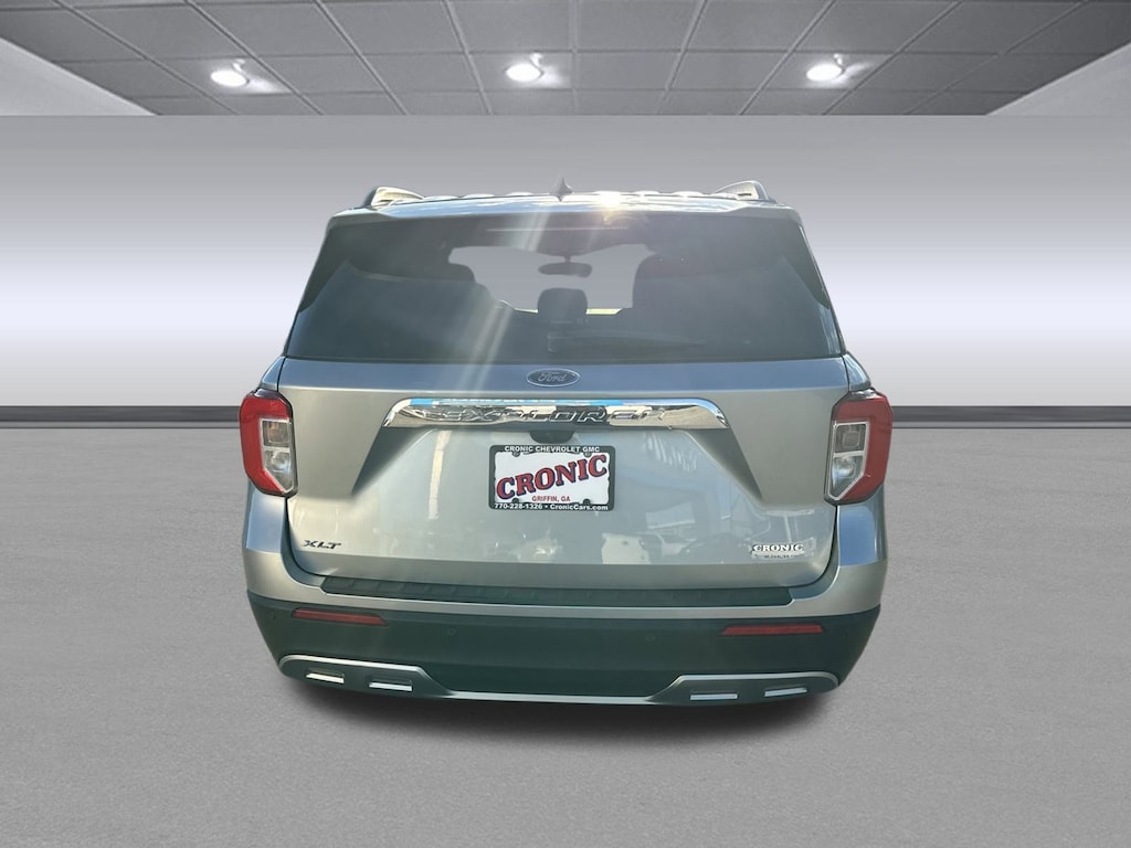 Used 2024 Ford Explorer XLT