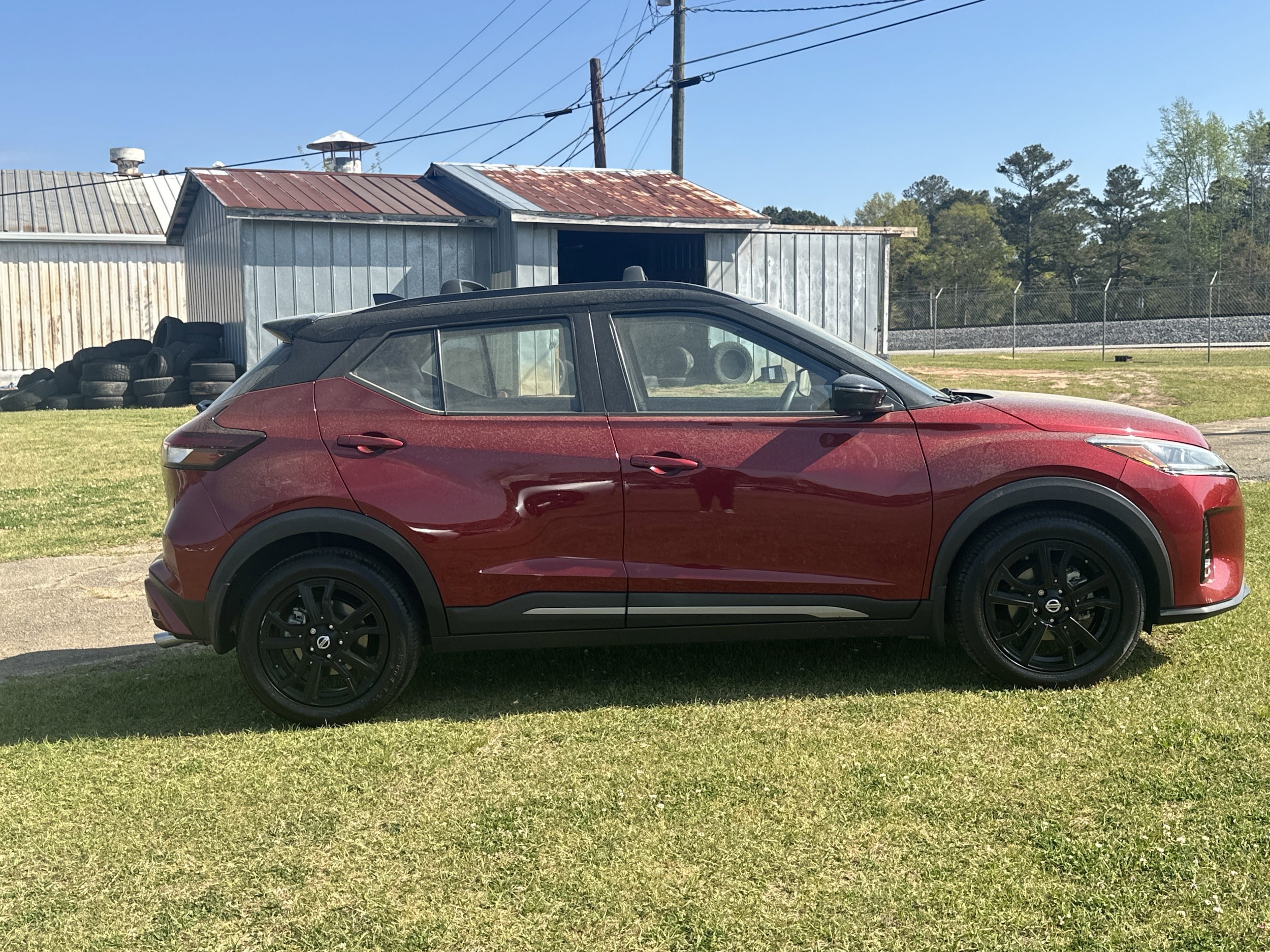 Used 2021 Nissan Kicks SR with VIN 3N1CP5DV2ML561193 for sale in Griffin, GA
