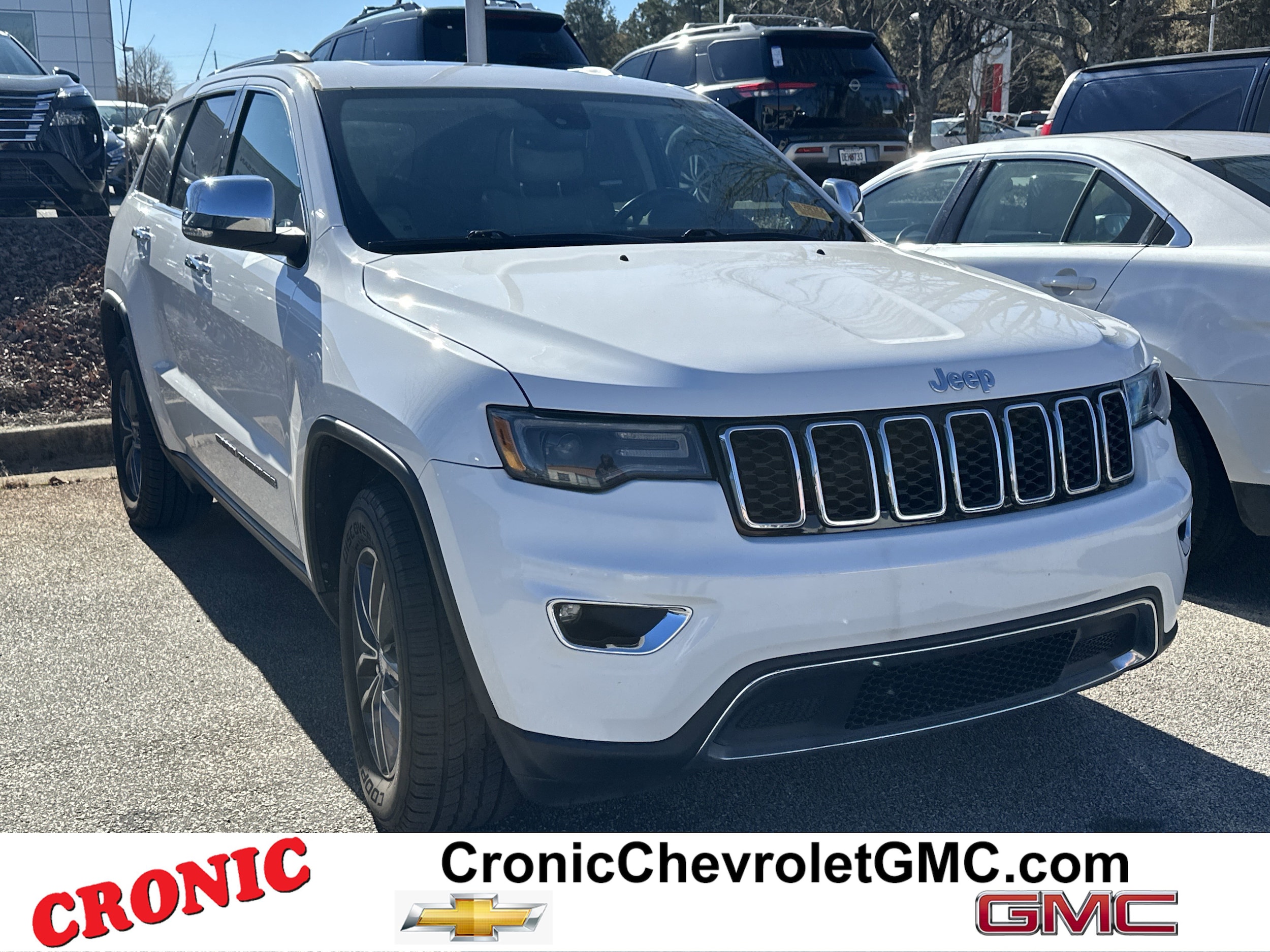 2017 Jeep Grand Cherokee Limited's photo