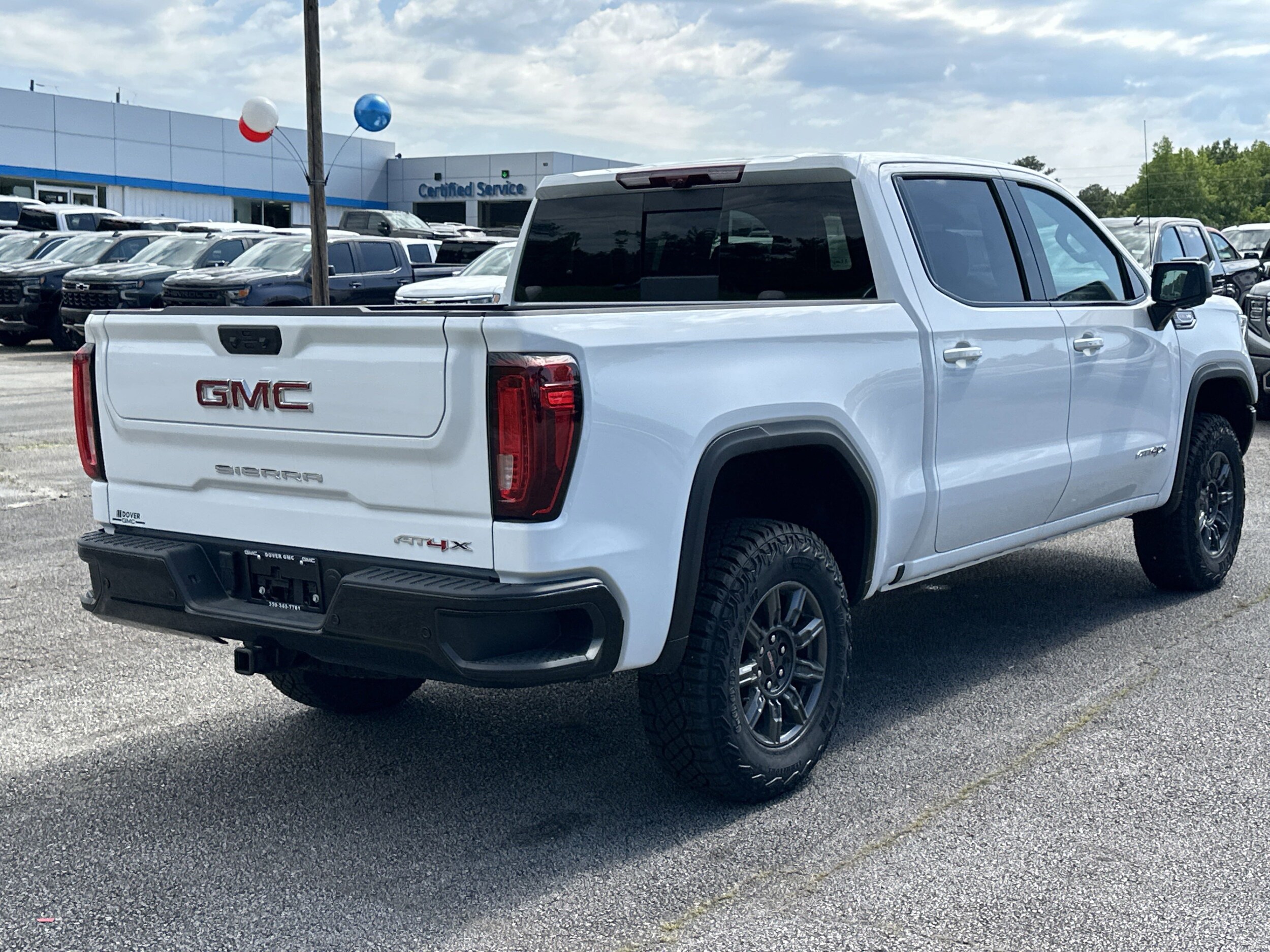 2025 Gmc Sierra 1500 AT4X photo 3