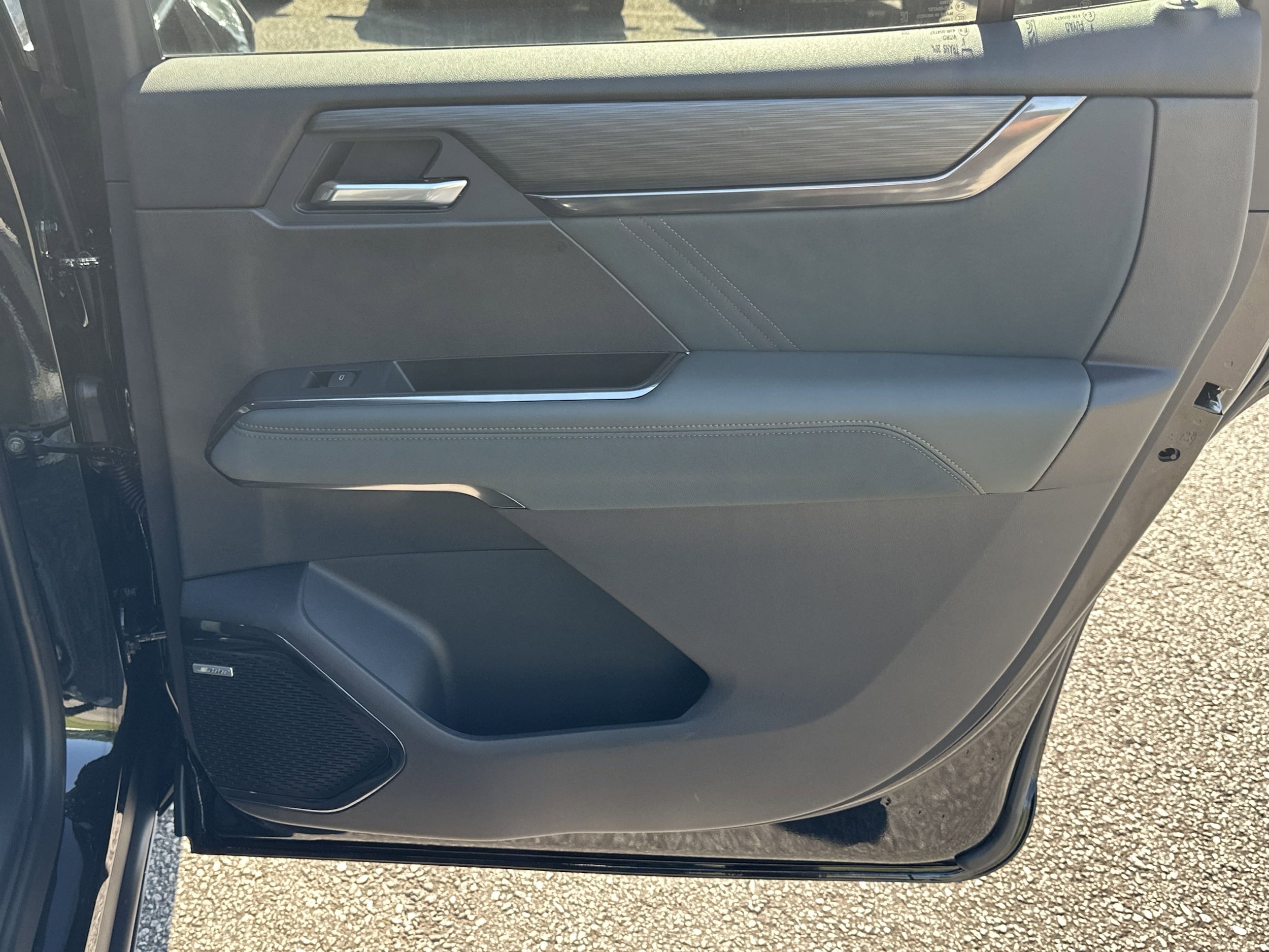 2025 GMC Acadia AT4 - Photo 16