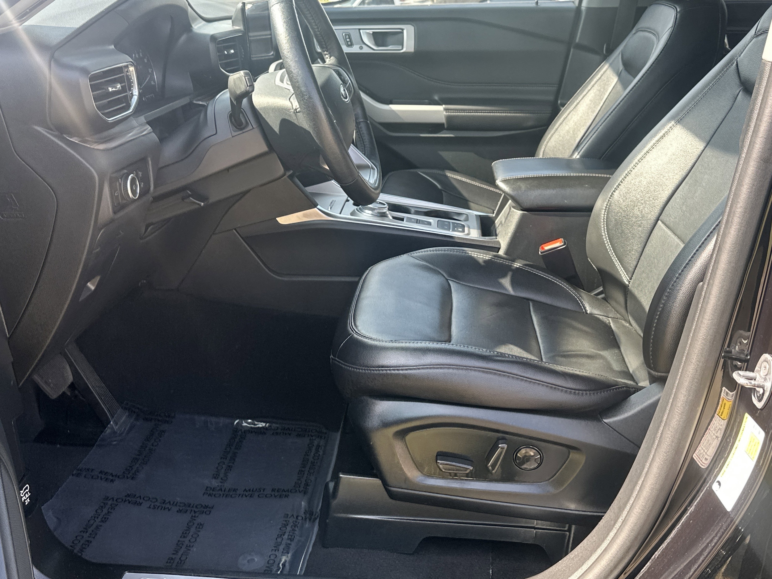 2024 Ford Explorer Limited - Photo 9