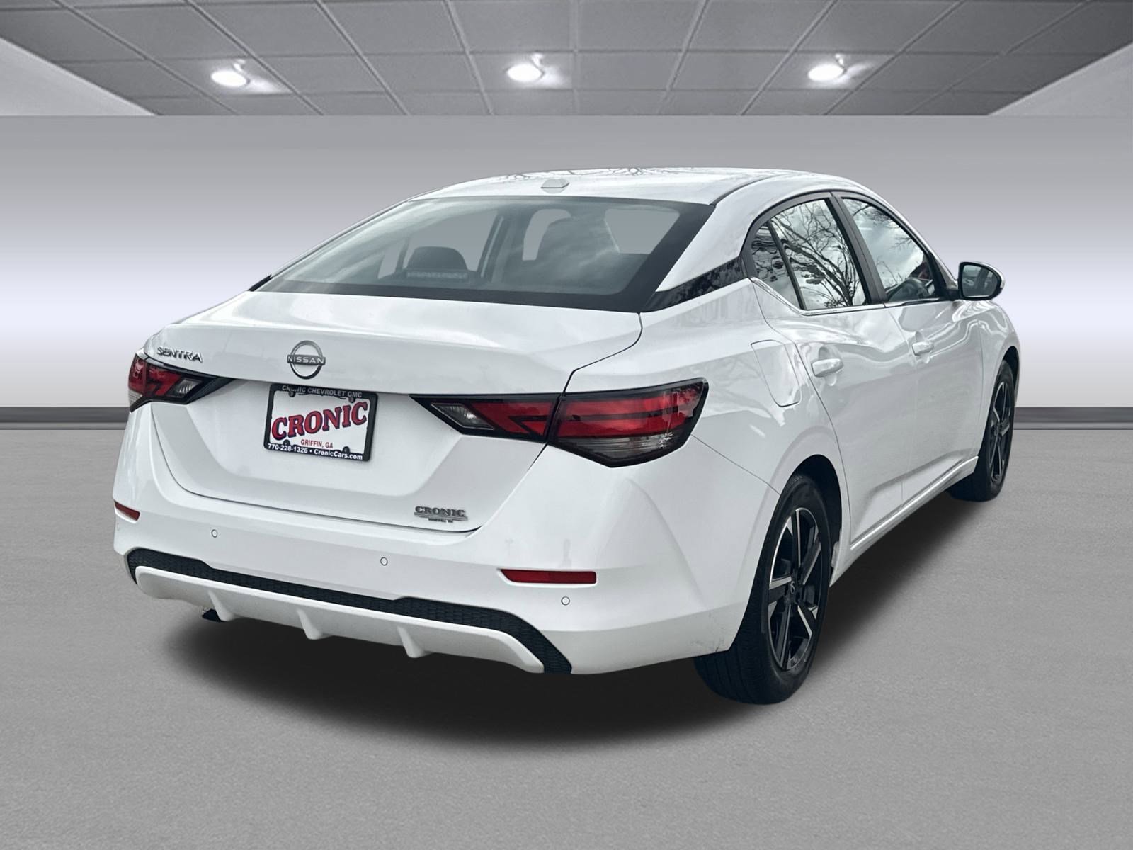 2025 Nissan Sentra SV photo 3