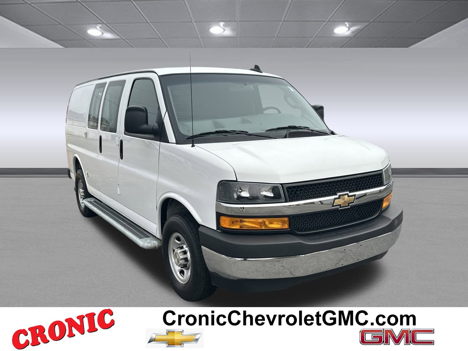 2024 Chevrolet Express Cargo Work Van's photo