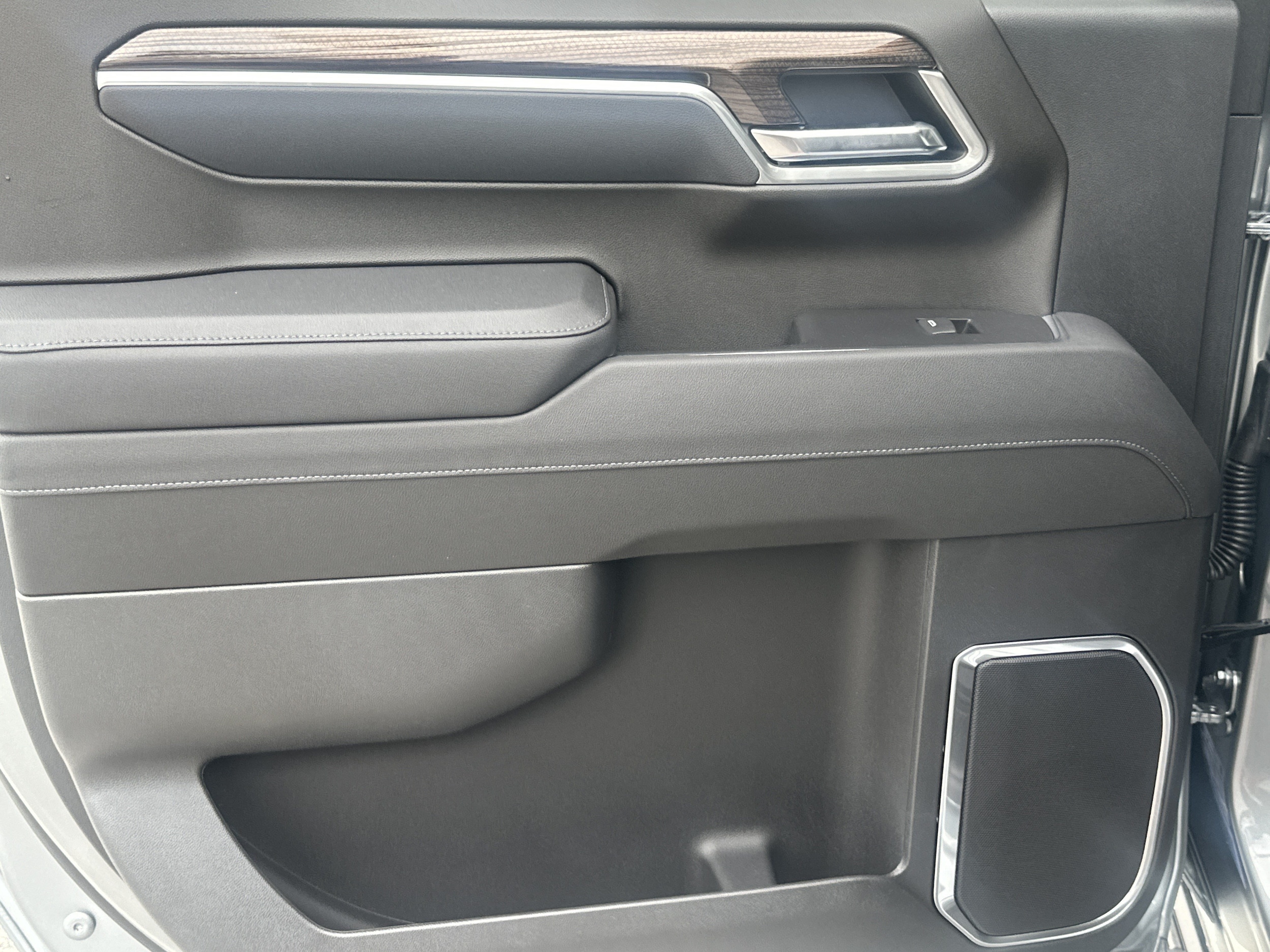 2026 Chevrolet Silverado 1500 RST - Photo 21