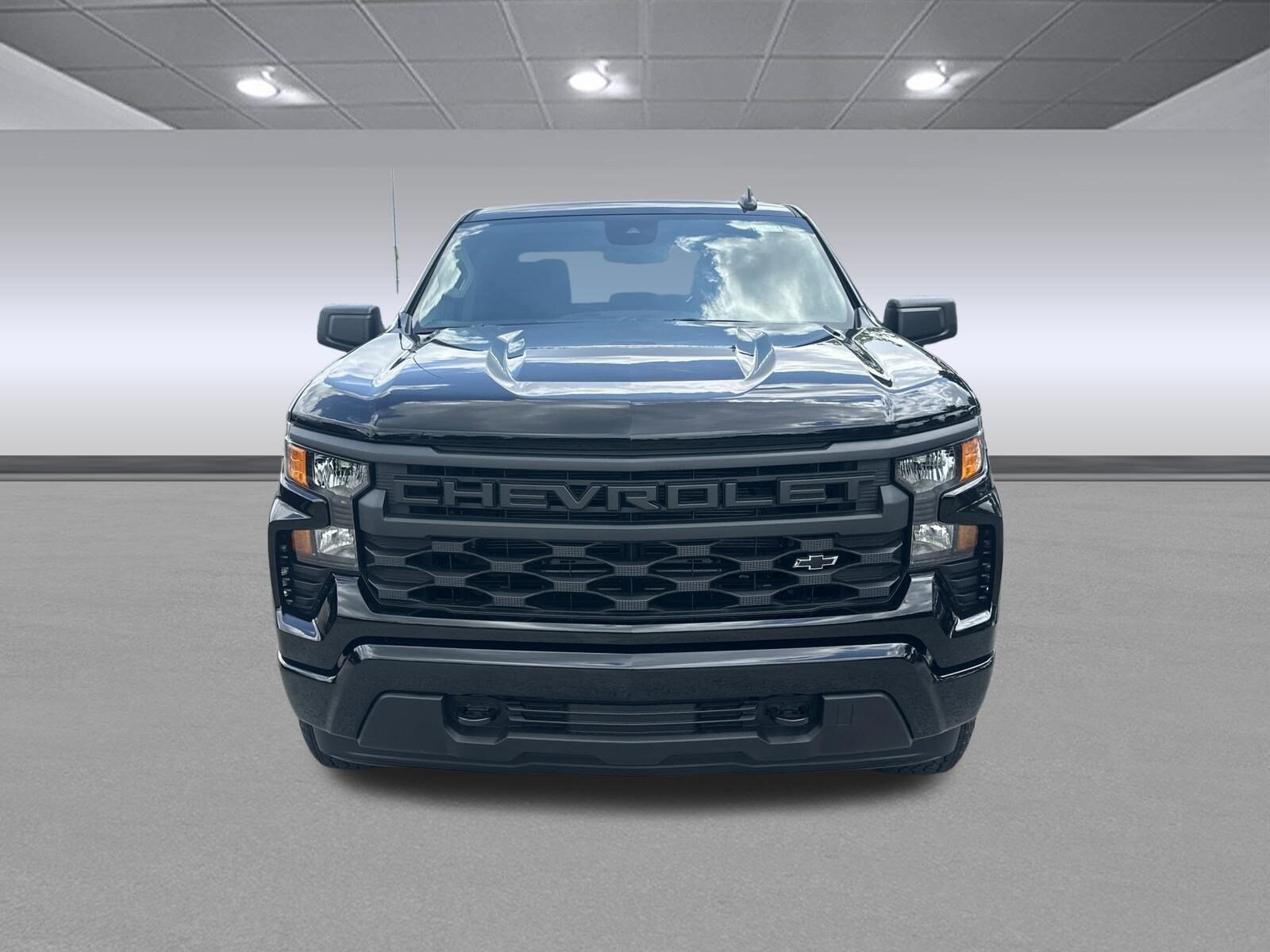 2026 Chevrolet Silverado 1500 Custom - Photo 8