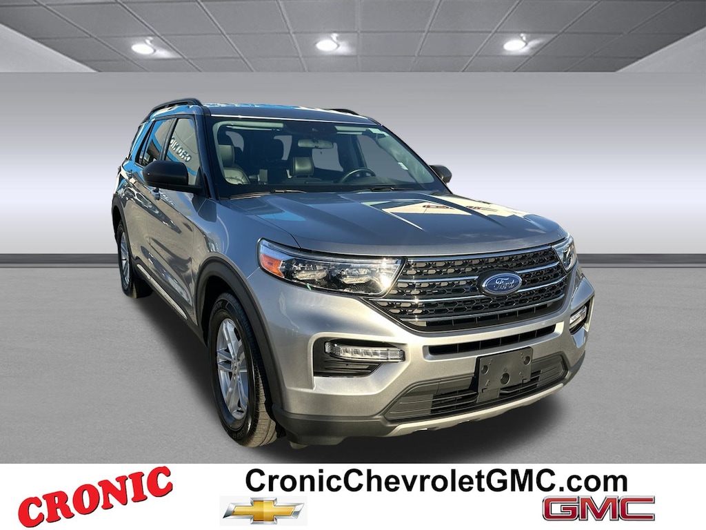 Used 2024 Ford Explorer XLT