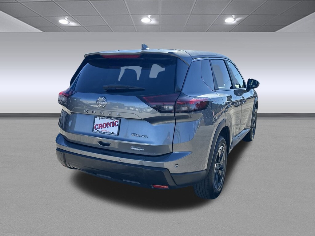 Used 2024 Nissan Rogue SV