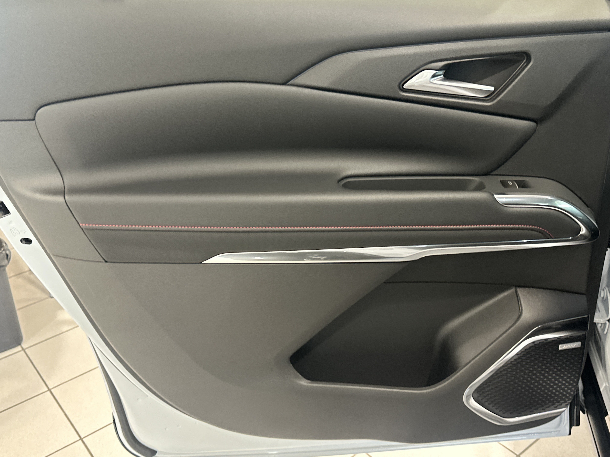 2026 Chevrolet Traverse RS - Photo 21