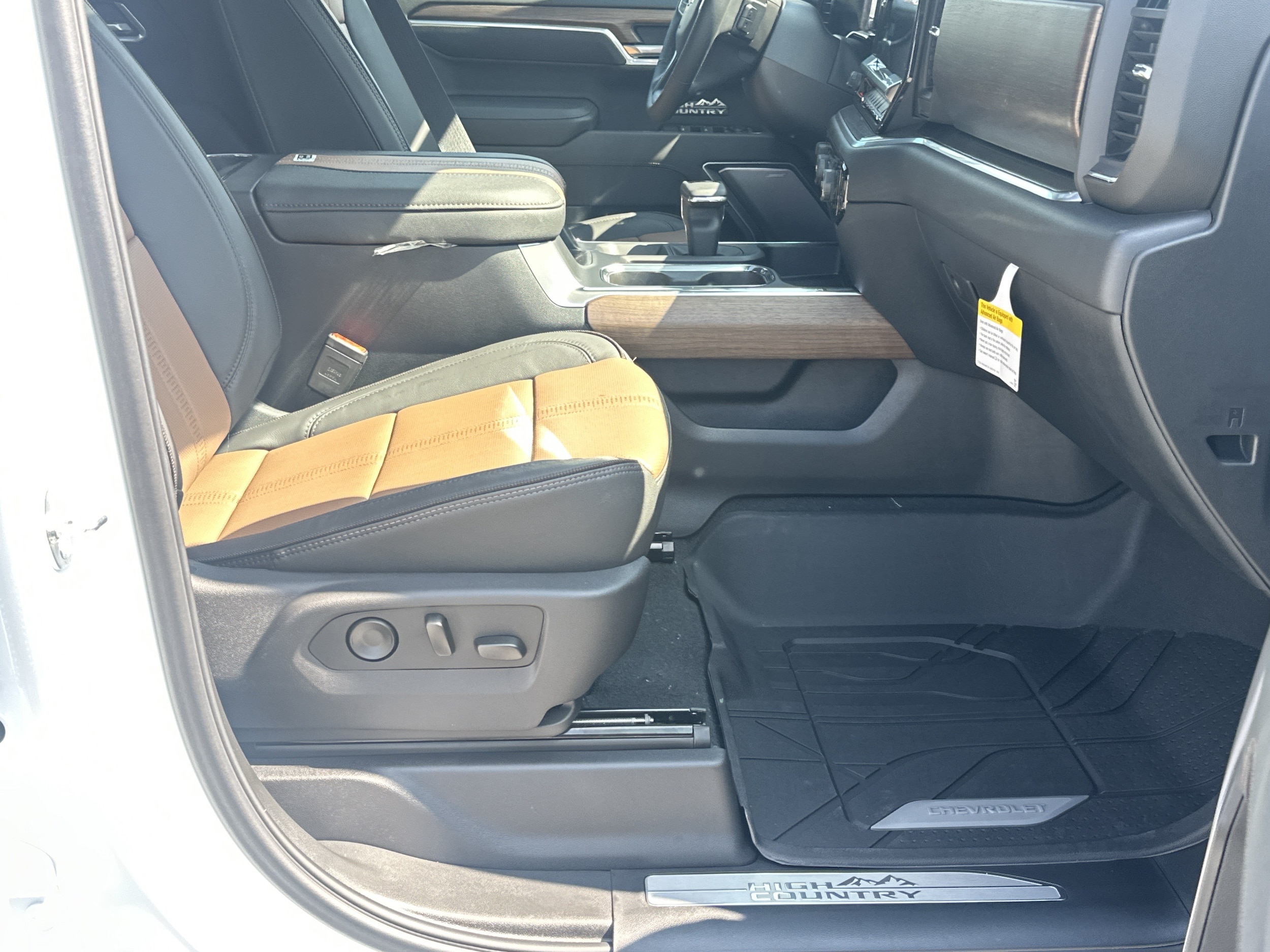 2026 Chevrolet Silverado 1500 High Country - Photo 13