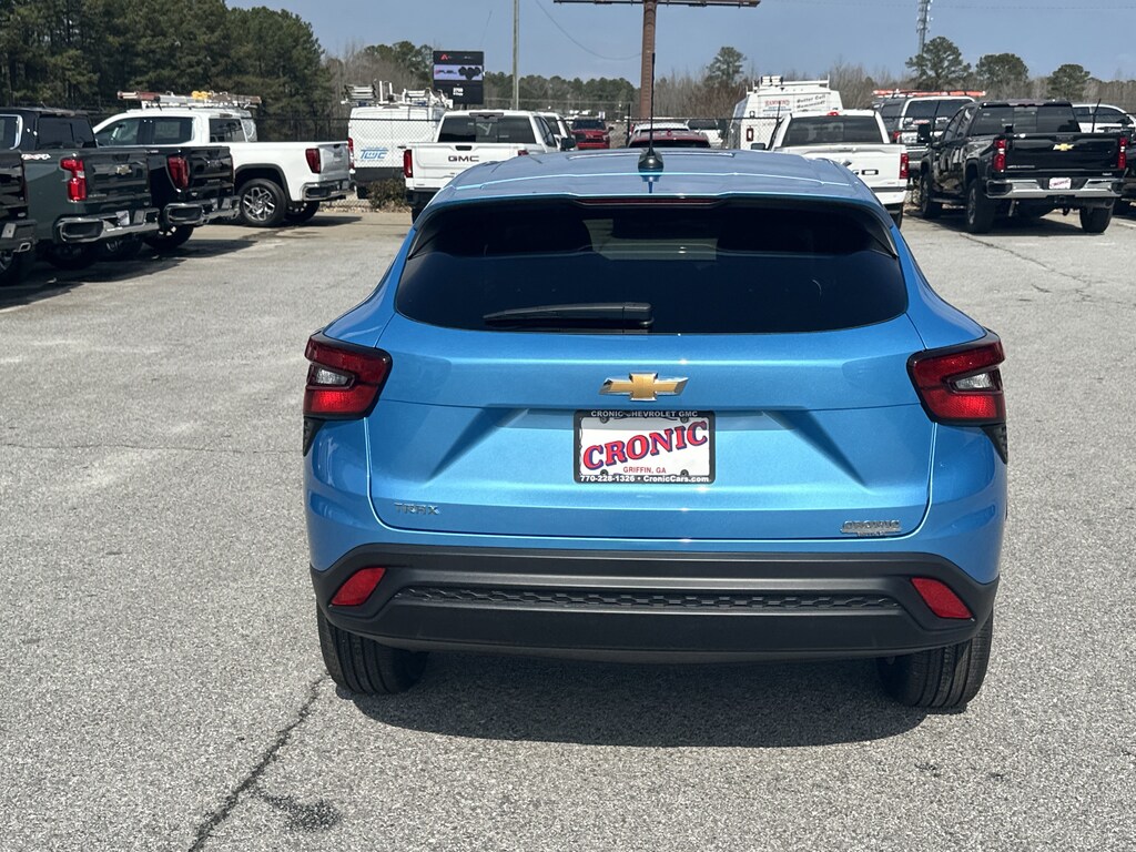 New 2026 Chevrolet Trax LS SUV