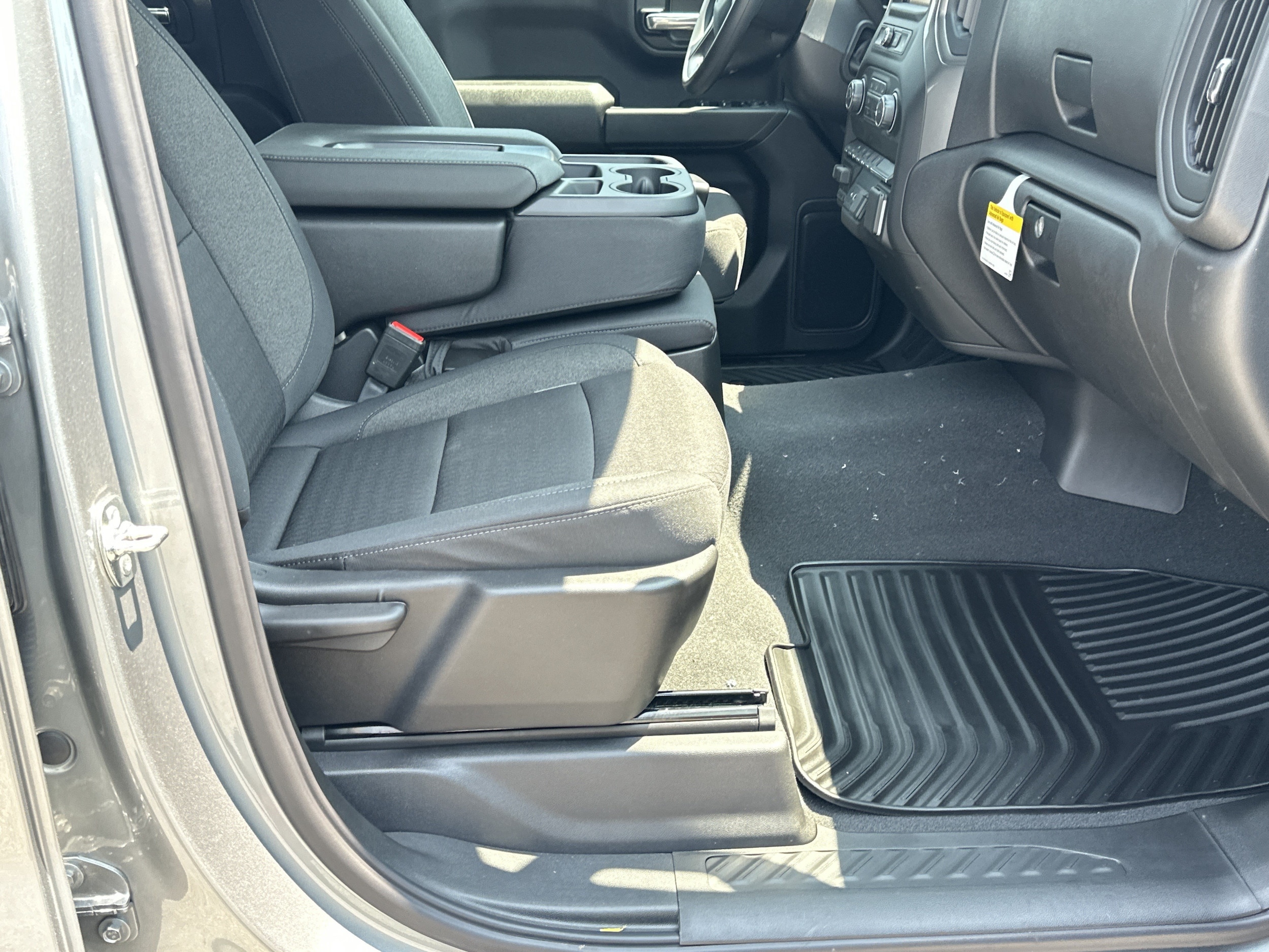 2026 Chevrolet Silverado 1500 Custom - Photo 13
