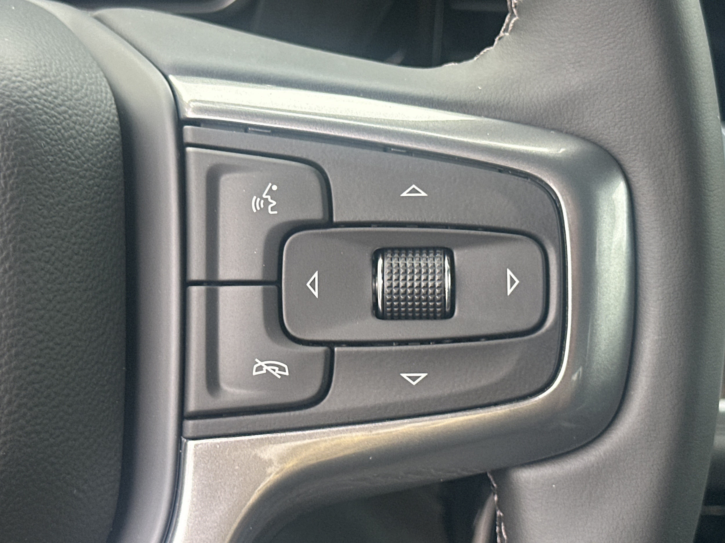 2026 Chevrolet Silverado 1500 RST - Photo 25
