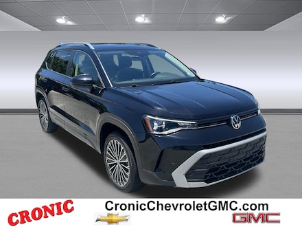 2025 Volkswagen Taos SE
