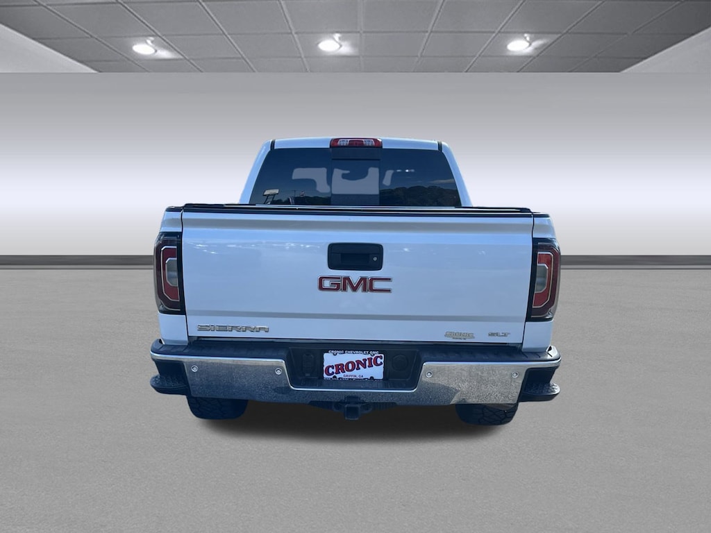 Used 2018 GMC Sierra 1500 SLT Truck