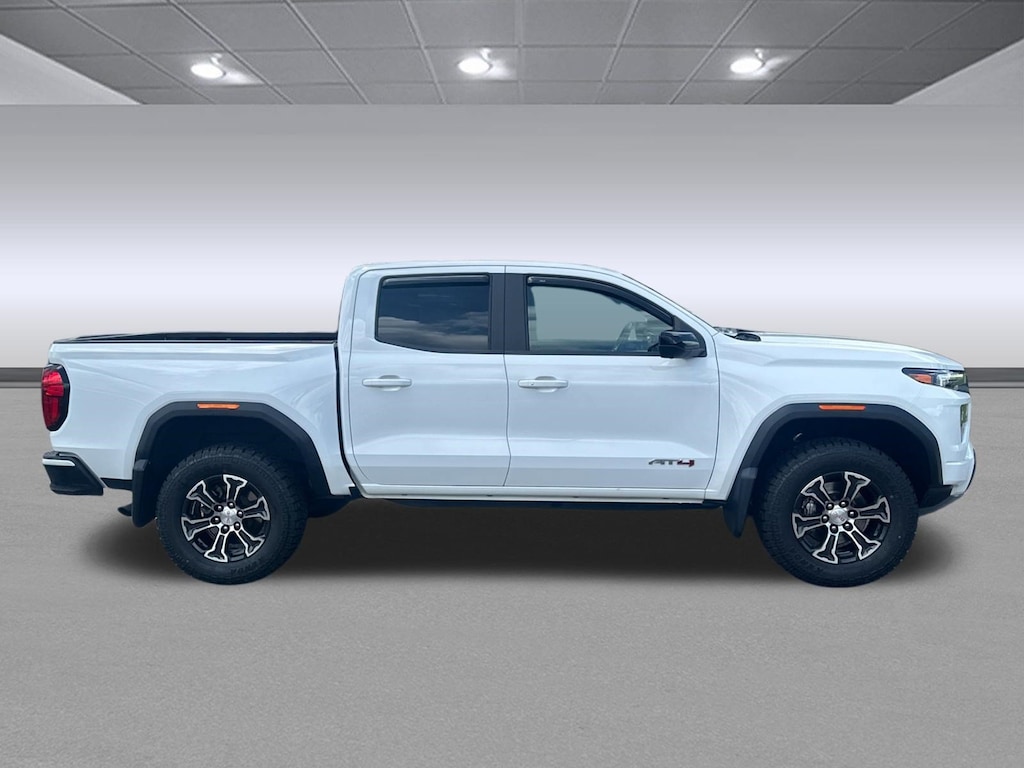 Used 2023 GMC Canyon AT4 Truck
