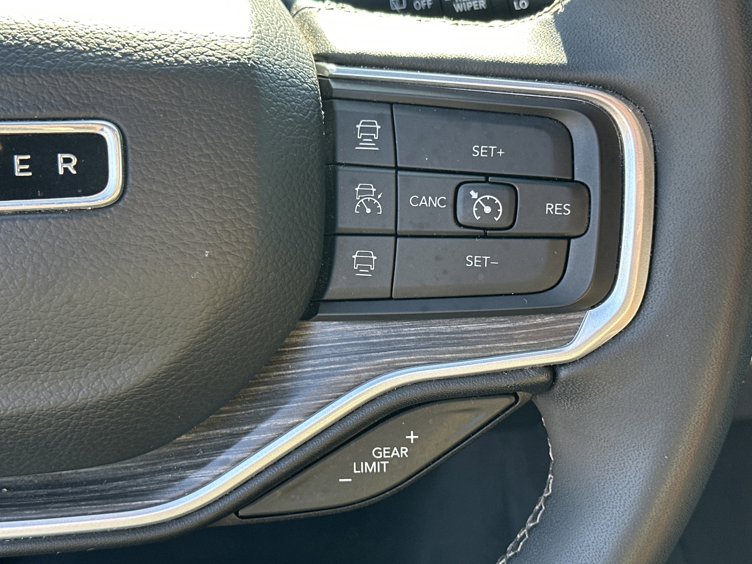 2024 Jeep Wagoneer Series II - Photo 28