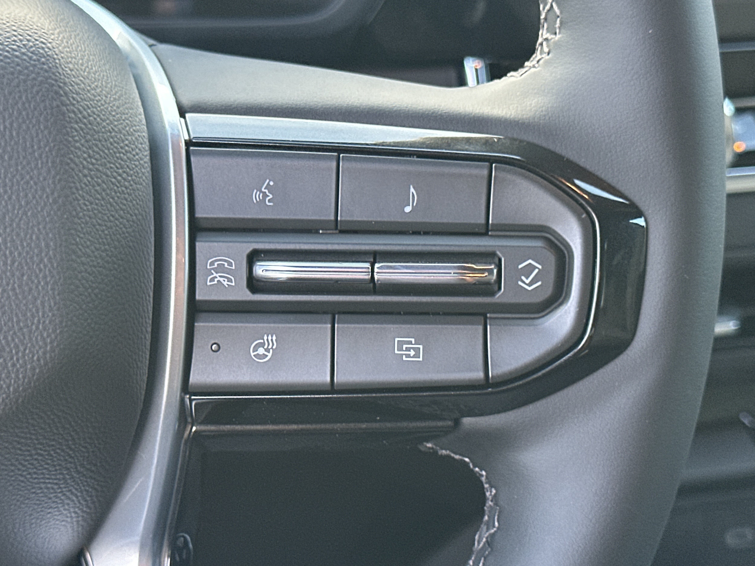 2026 Chevrolet Colorado Trail Boss - Photo 25