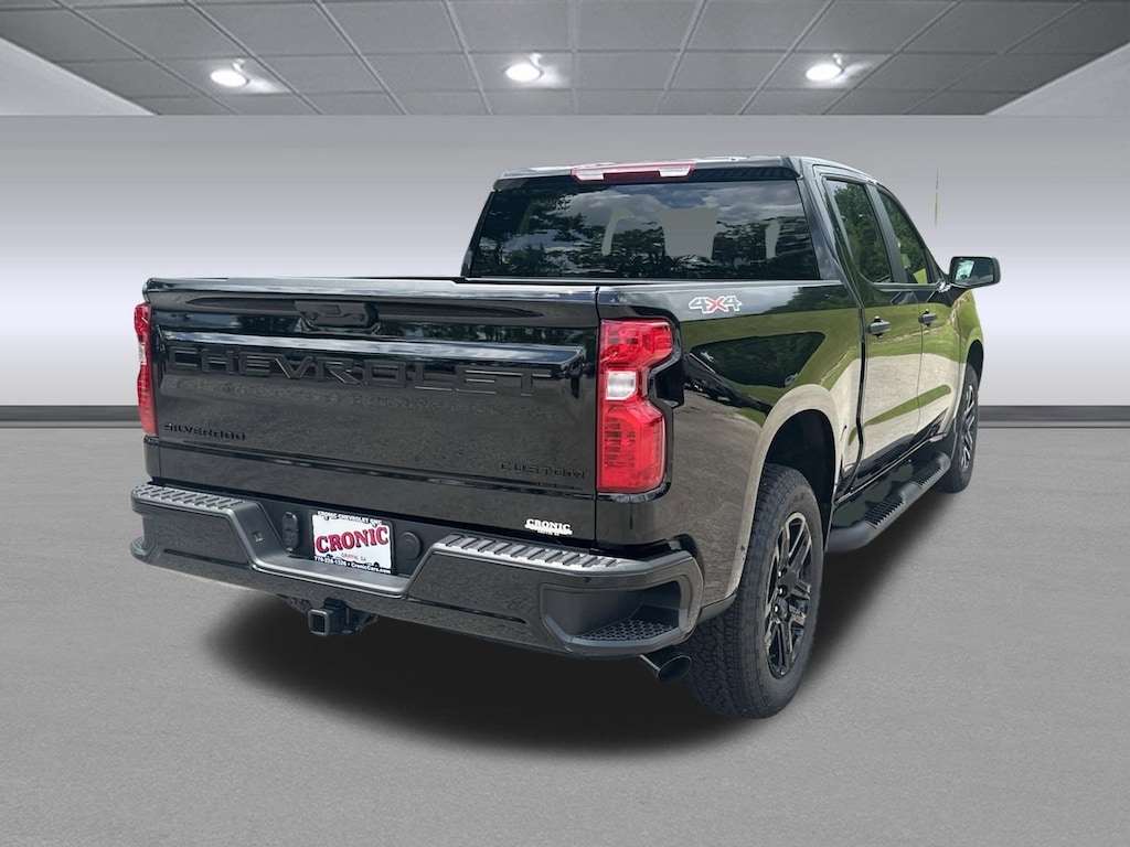 New 2026 Chevrolet Silverado 1500 Custom Truck