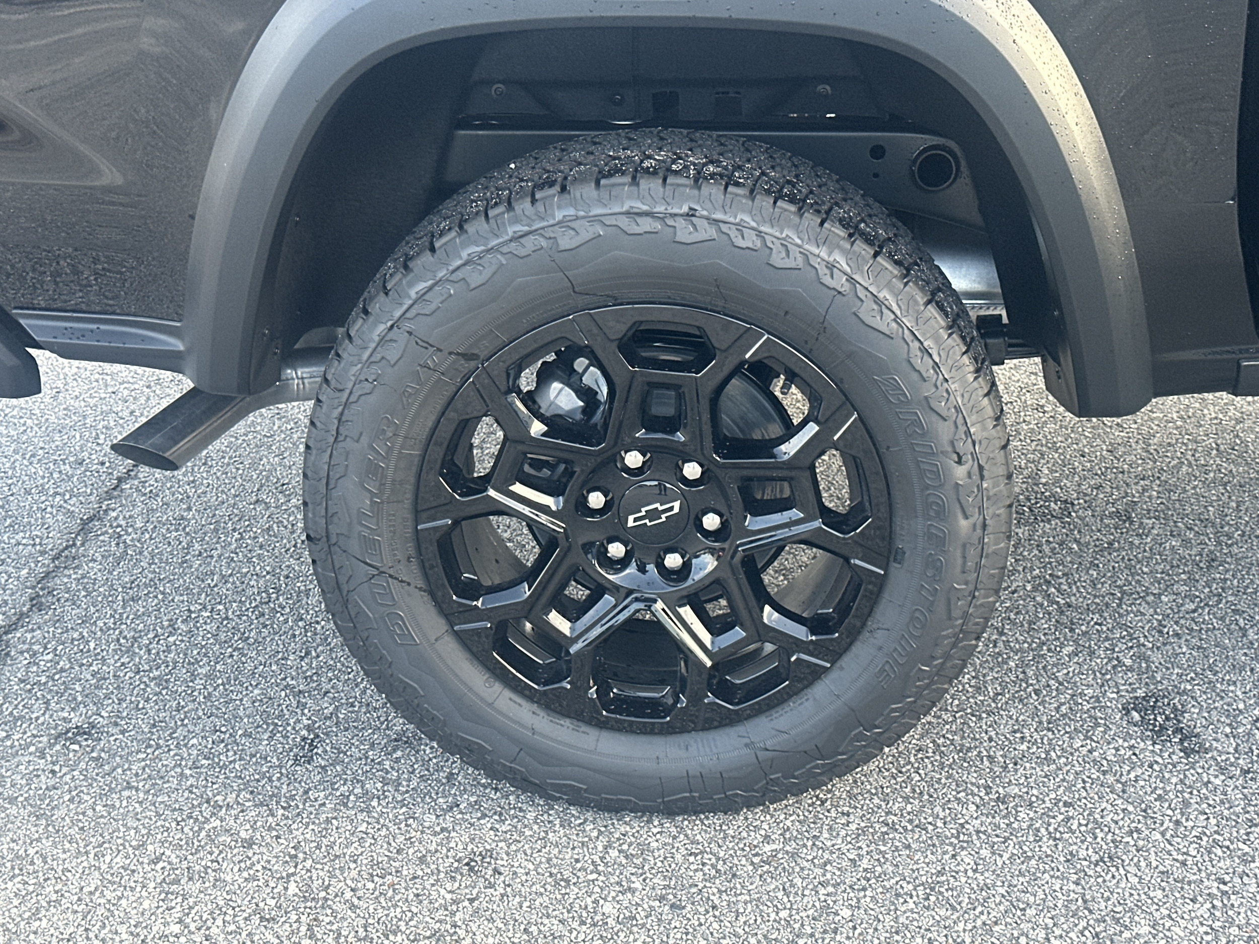 2026 Chevrolet Colorado Trail Boss - Photo 17