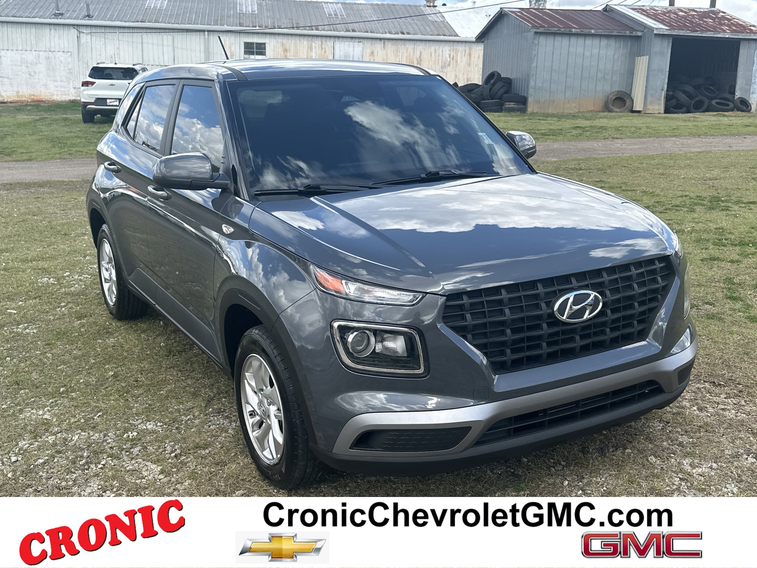 2025 Hyundai Venue SE