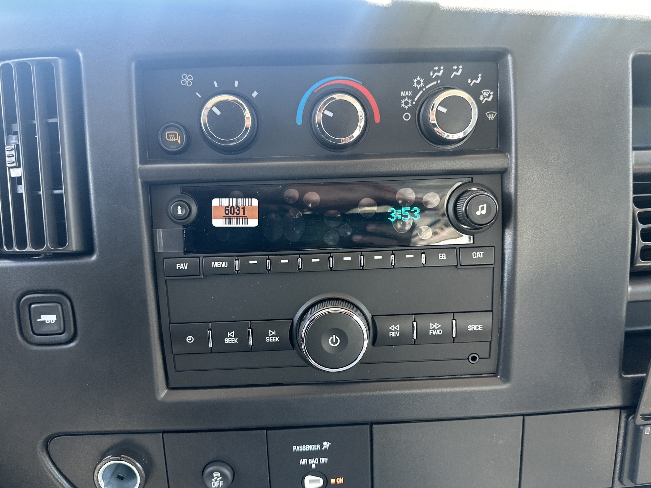 2026 Chevrolet Express Cargo Work Van - Photo 22