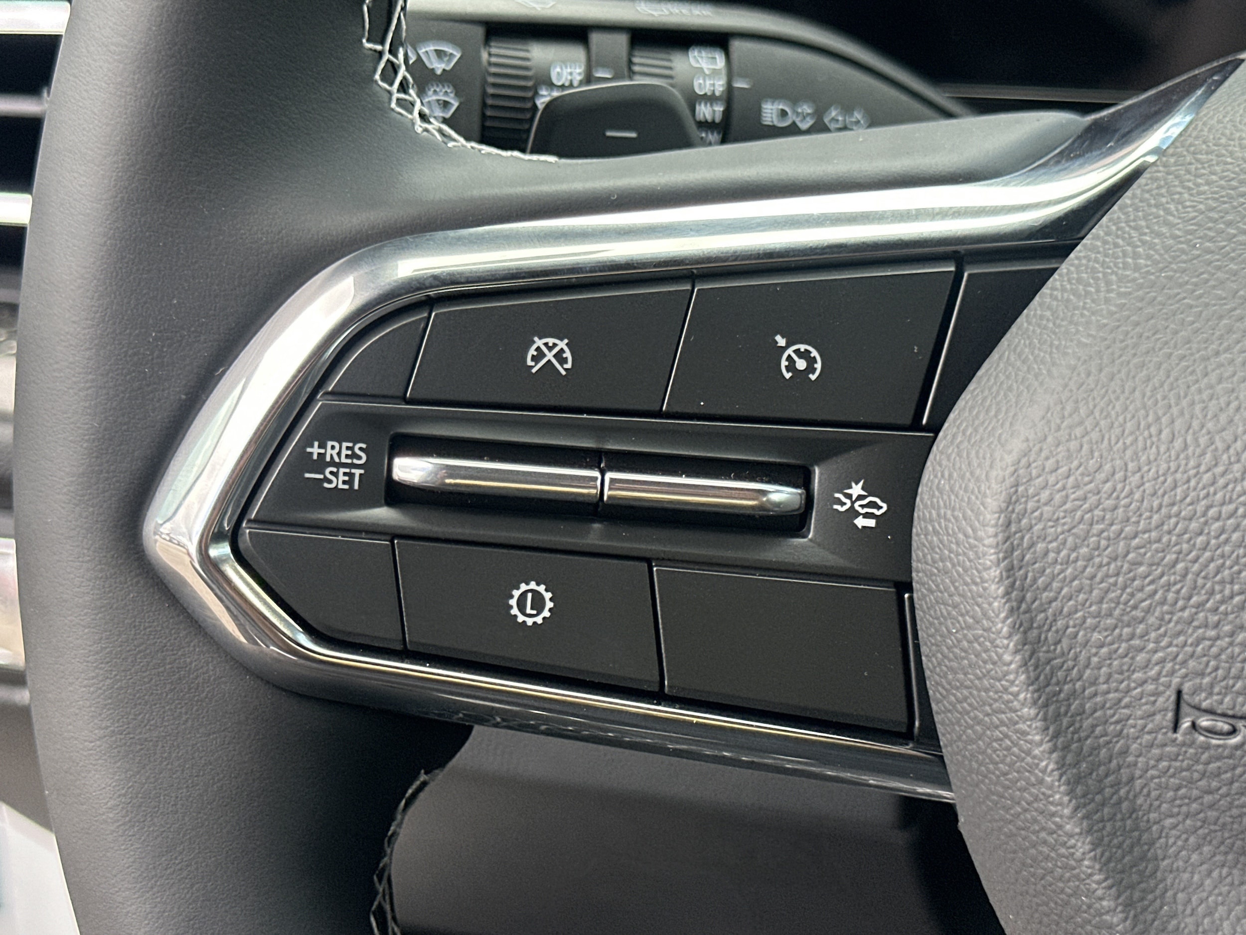 2026 Chevrolet Traverse LT - Photo 25