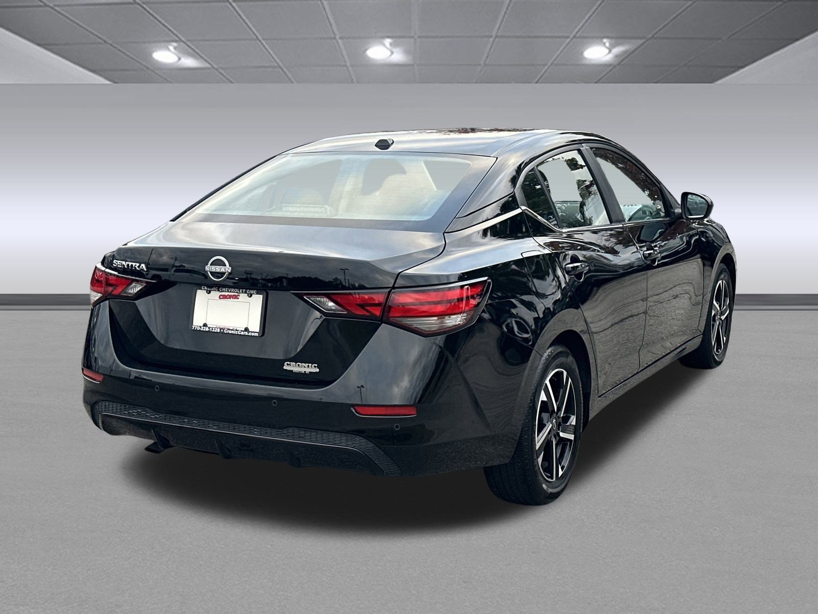 2025 Nissan Sentra SV photo 3