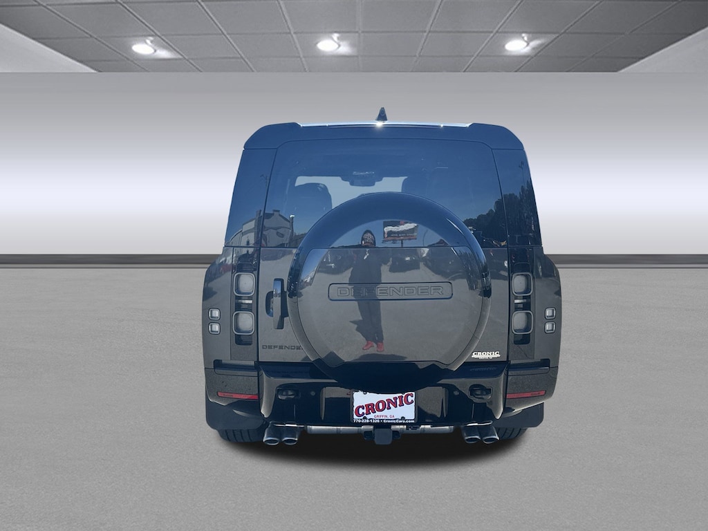 Used 2025 Land Rover Defender V8