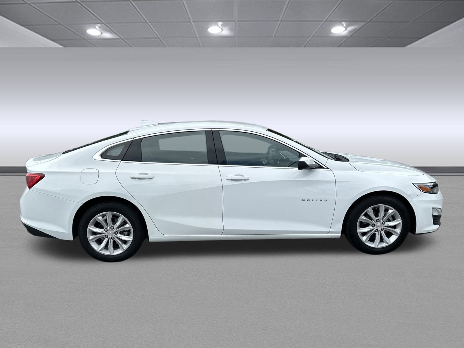 1G1ZD5ST4PF166621