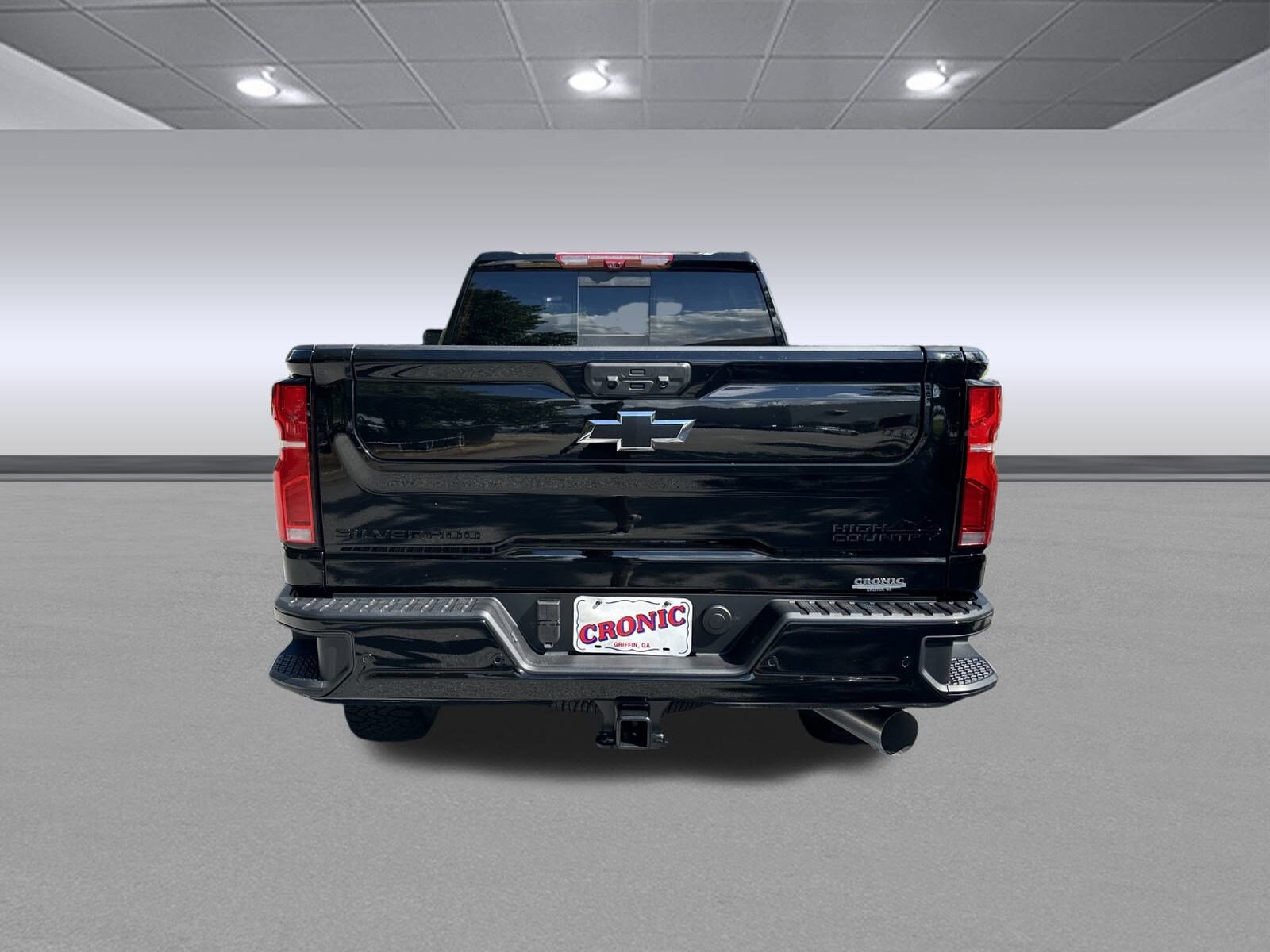 2025 Chevrolet Silverado 2500HD High Country photo 4