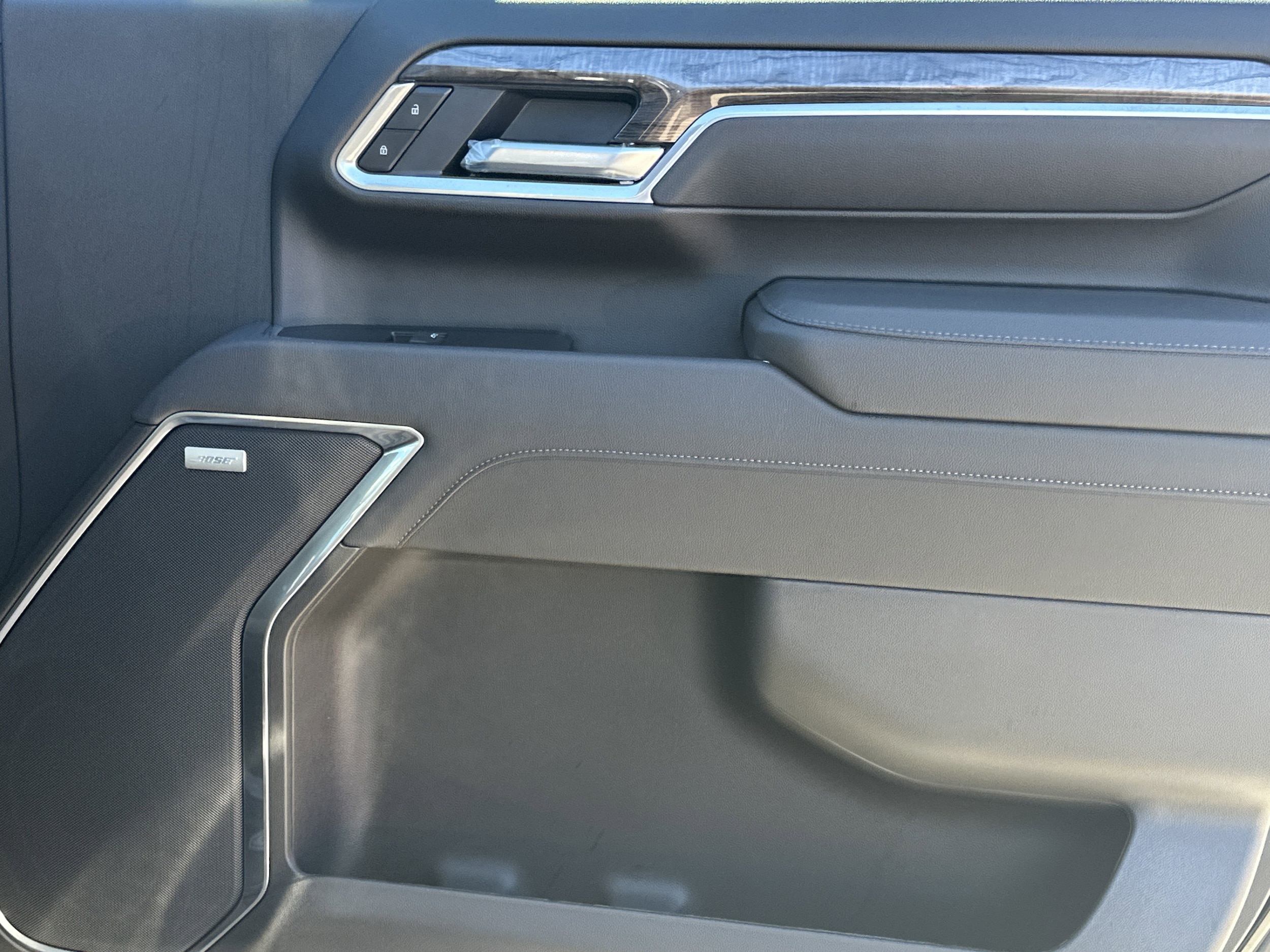 2026 Chevrolet Silverado 2500 HD LTZ - Photo 14